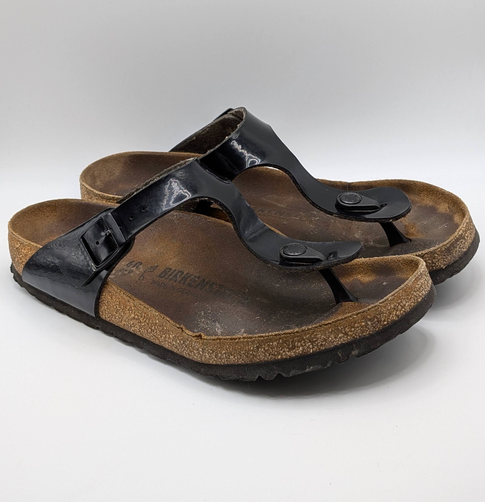 Birkenstock Gizeh Sandals Womens Size 9-9.5 EU 40 Black Patent Leather & Cork