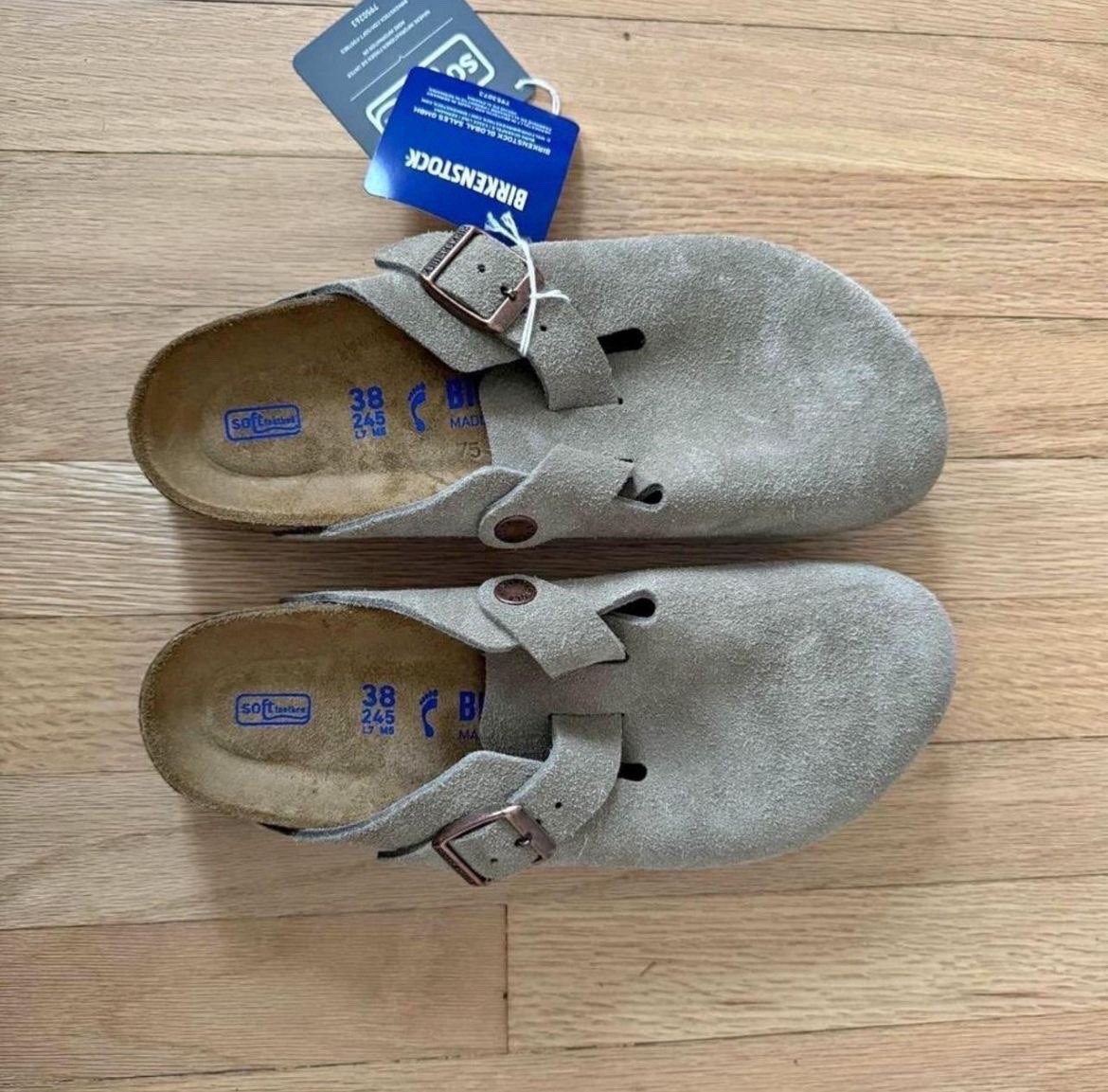Birkenstock Boston Suede Clog Beige Women’s Size 38 Comfort Arch Support Buckle