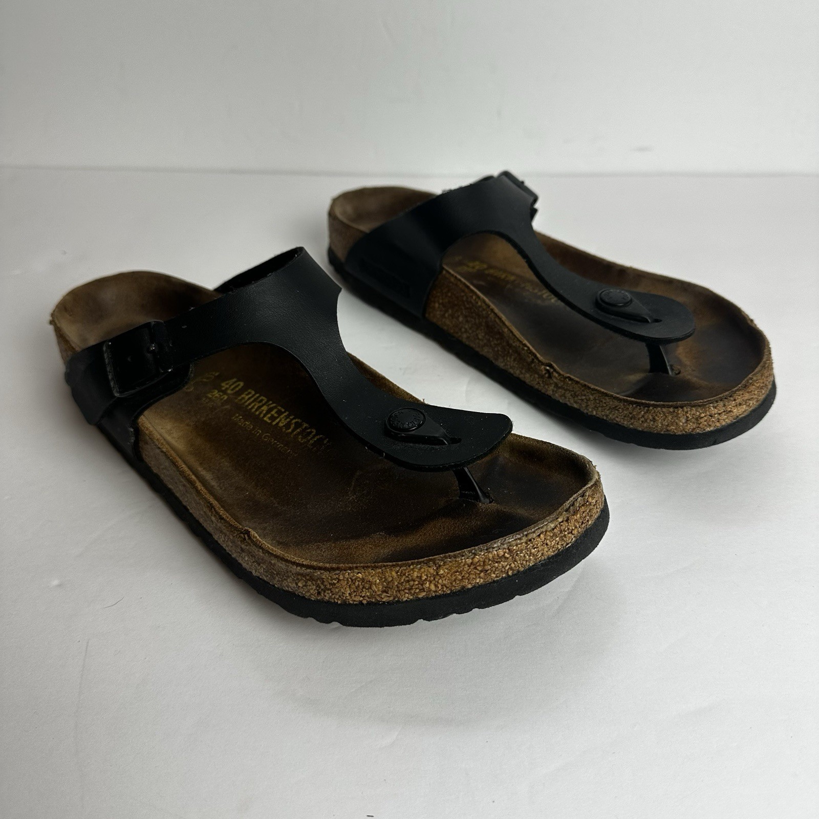 Birkenstock Gizeh Sandals EU 40 US Women’s 9 or Men’s 7 Black Unisex Leather