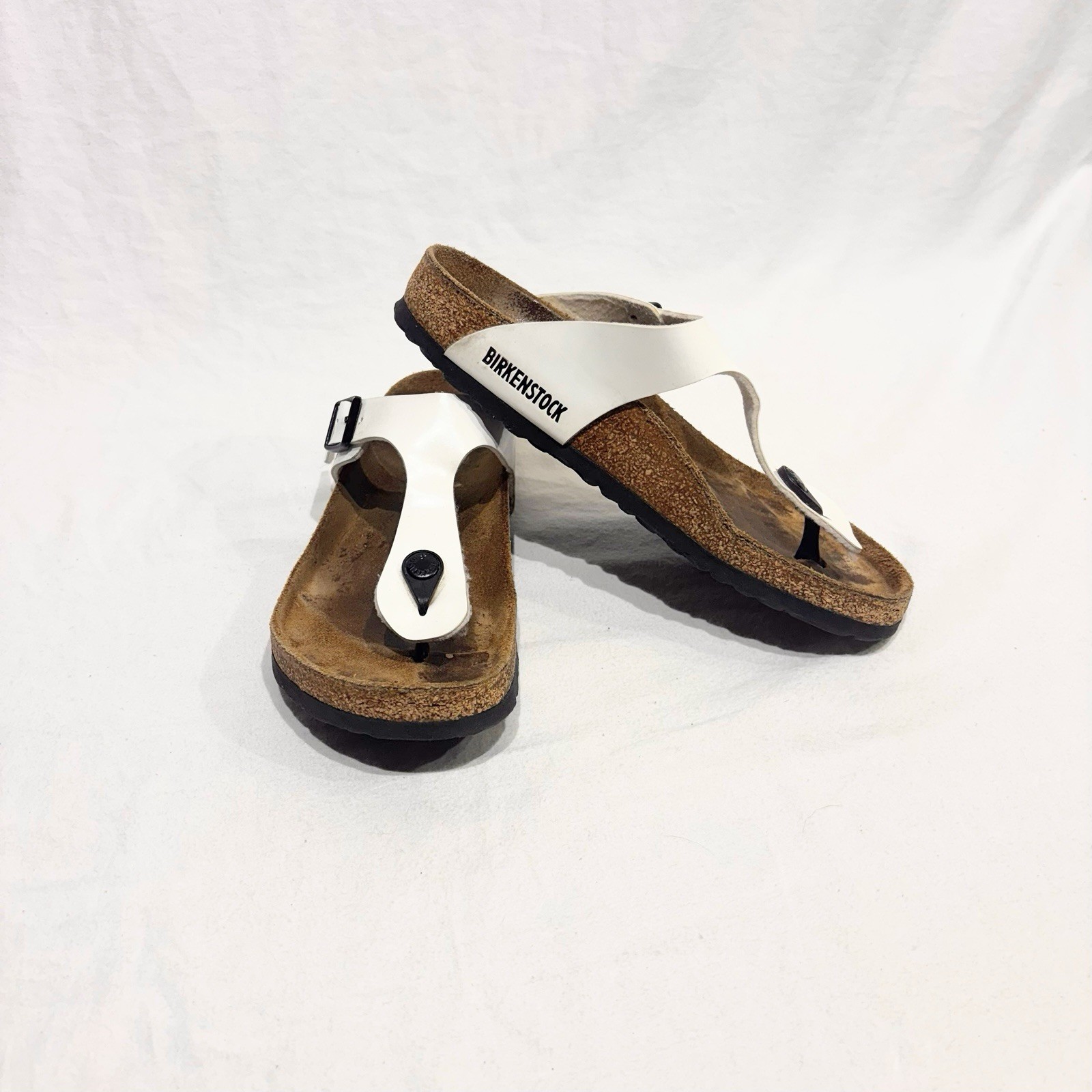 Birkenstock Gizeh US 6-6.5  EU 37 Women’s White Vegan Thong Sandals Summer