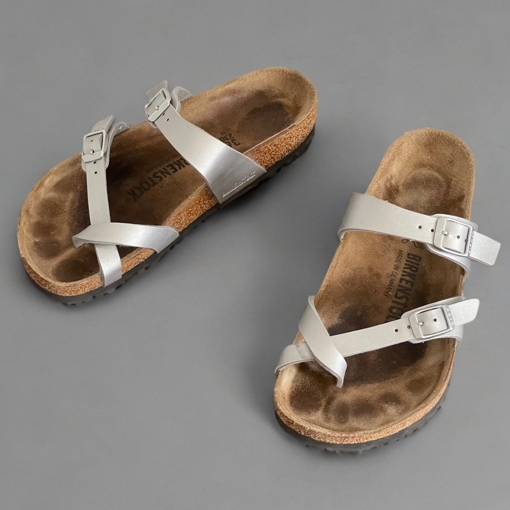 Birkenstock Mayari Sandals Womens 36/5.5 Metallic Silver Comfort Slides Boho