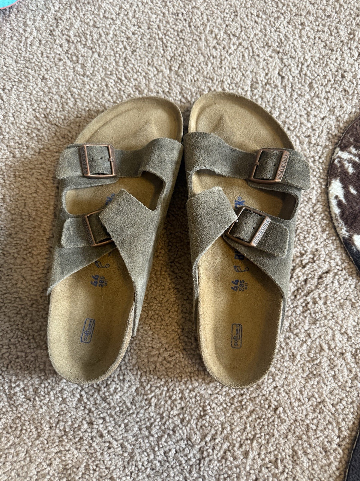 Birkenstock Arizona Men’s Soft Footbed Sandals, Beige, Size 44 (11)