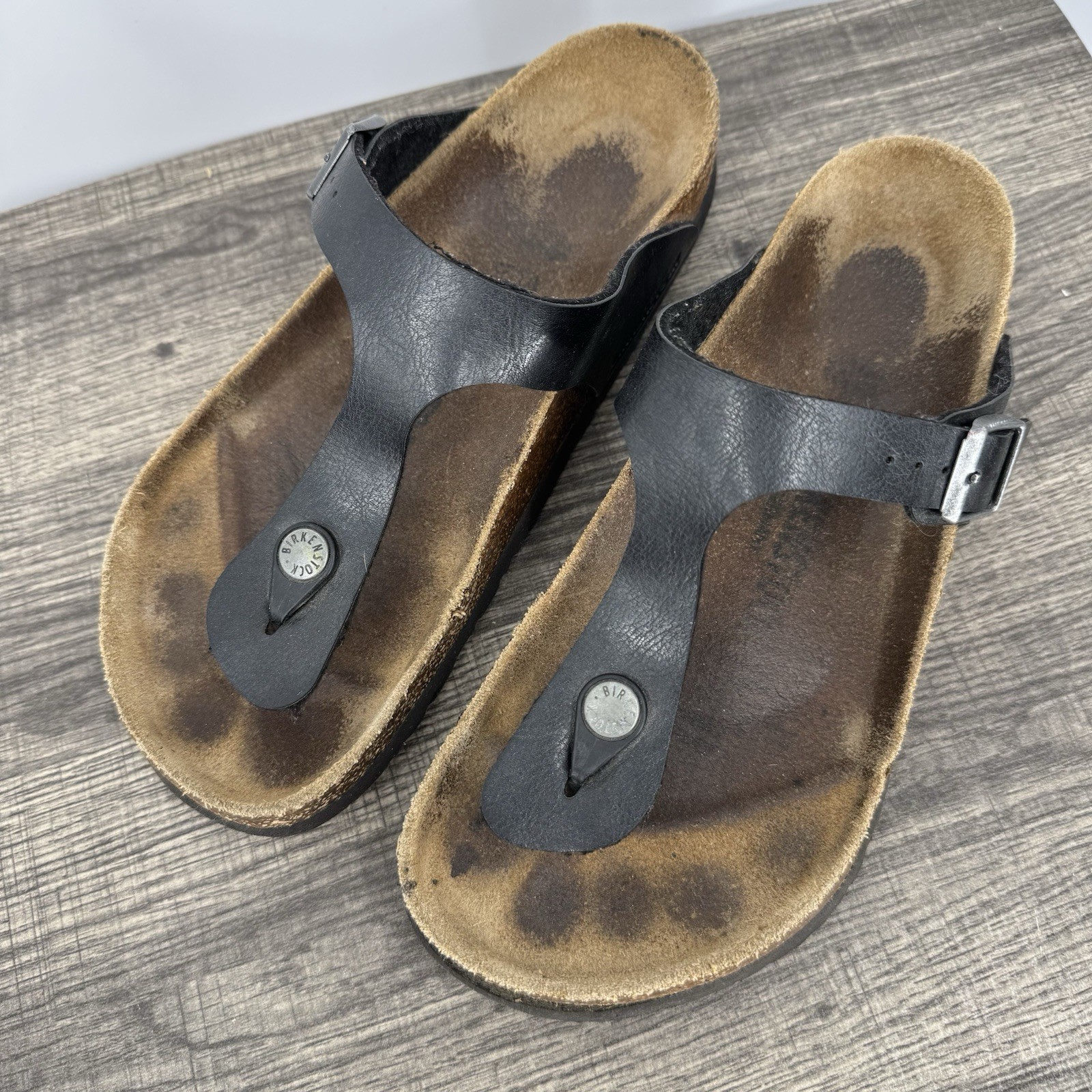 BIRKENSTOCK Gizeh Black Leather Sandals Boho Beach Sz 38 US 7