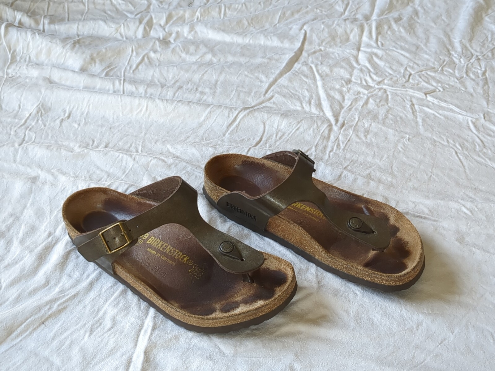 Birkenstock Gizeh Leather Sandals Sz 8 Women’s Brown