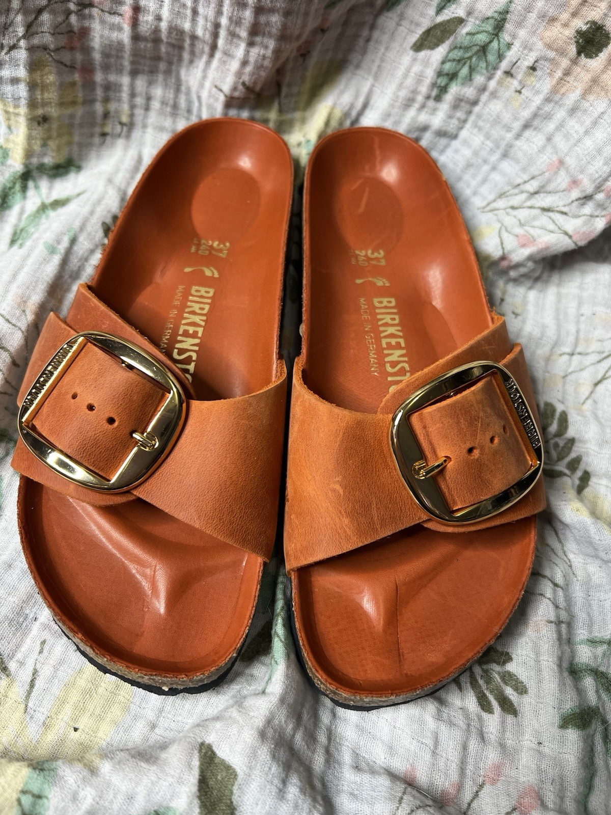 BIRKENSTOCK. Madrid Big Buckle Oiled Leather Sandals NWT
