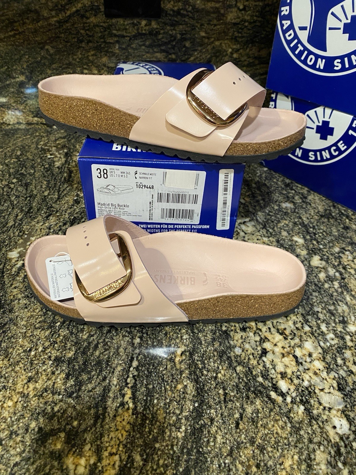 New Womens Birkenstock Madrid Big Buckle Sandals, size 7 Narrow
