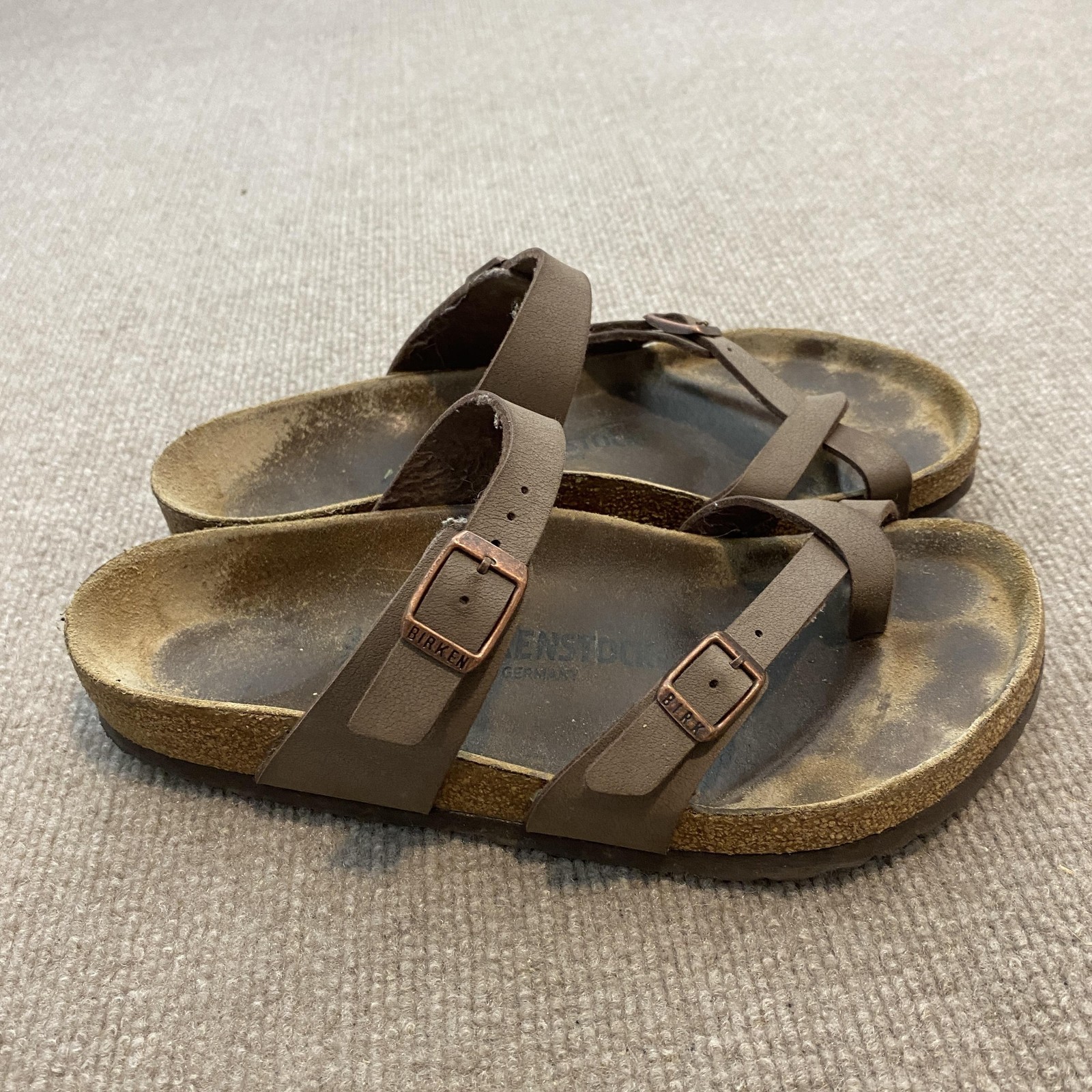 Birkenstock Mayari Sandals Womens 8 Mens 6 Brown Synthetic Strappy Toe Loop Flat