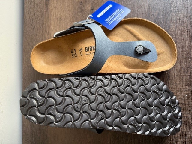 NWT Birkenstock Women’s GIzeh Gunmetal Thong Sandals sz 41/10 normal width