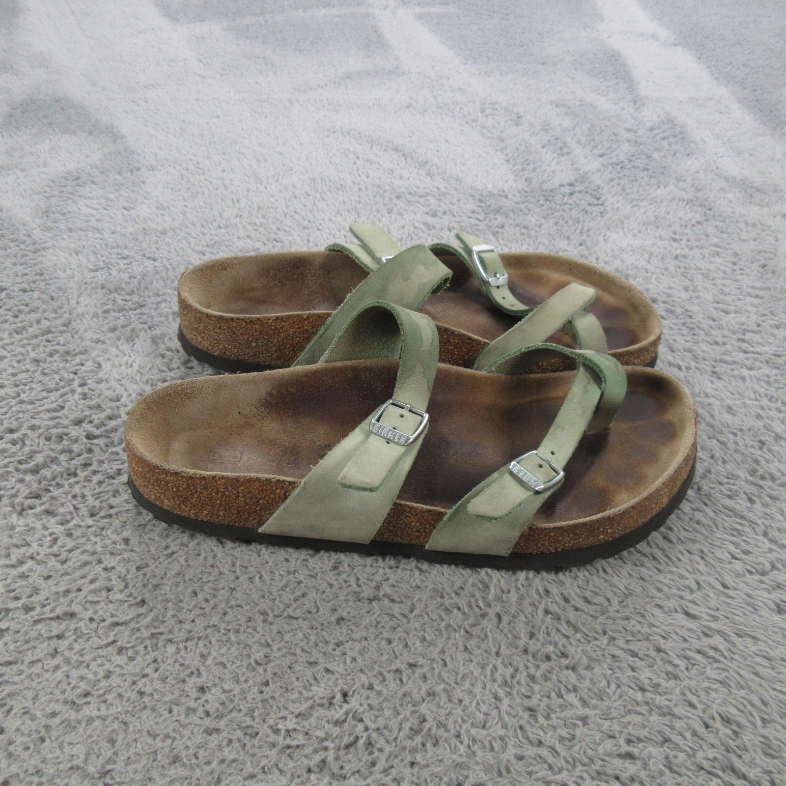 Birkenstock Mayari Sandals Womens Size 7 Green Suede Toe Loop Cork Footbed