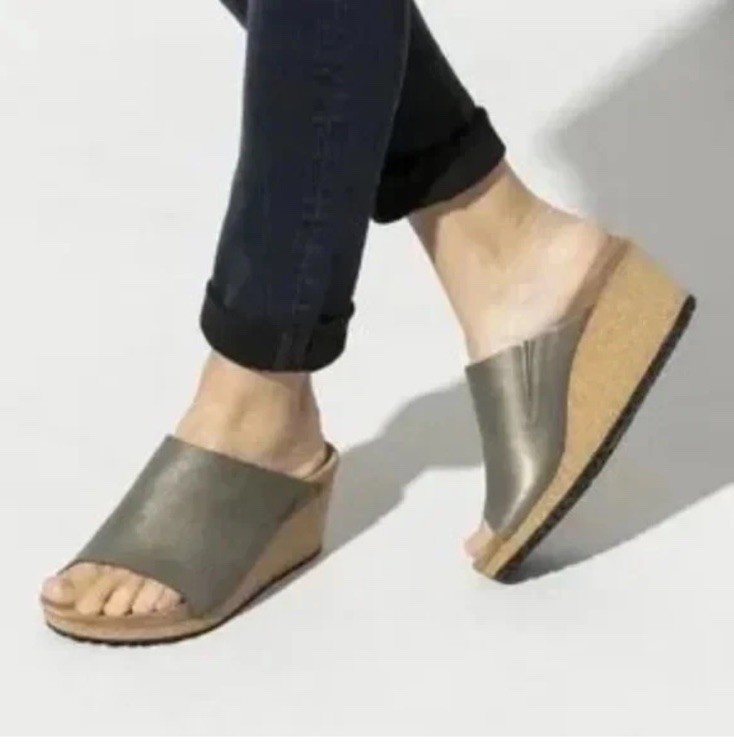 NWOB Birkenstock Papillio Women’s Namica Wedge Sandal. MSRP $145. Size EU37