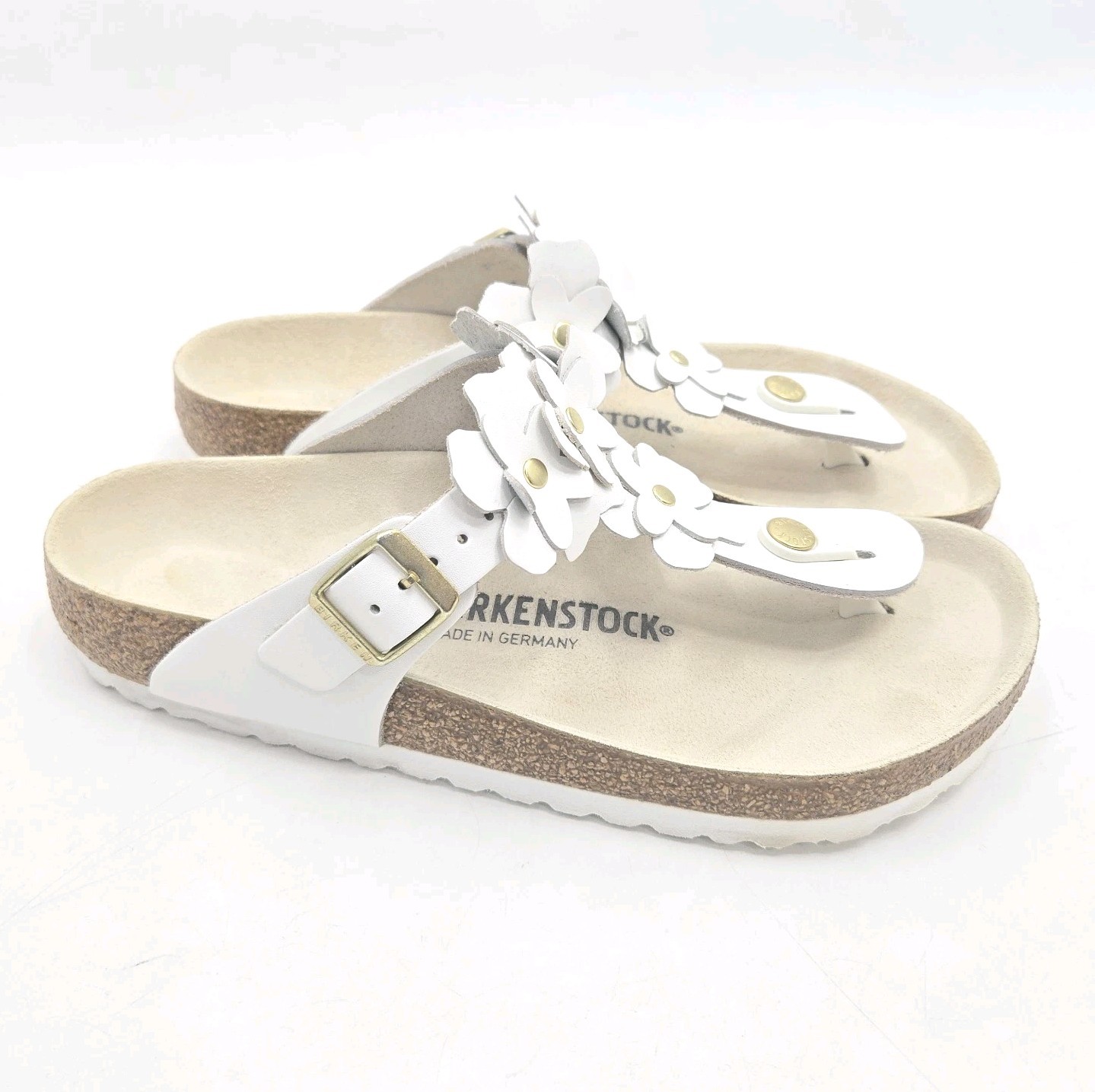 Birkenstock Sandals Size 38 US 7 Gizeh White Leather Flower Embellished