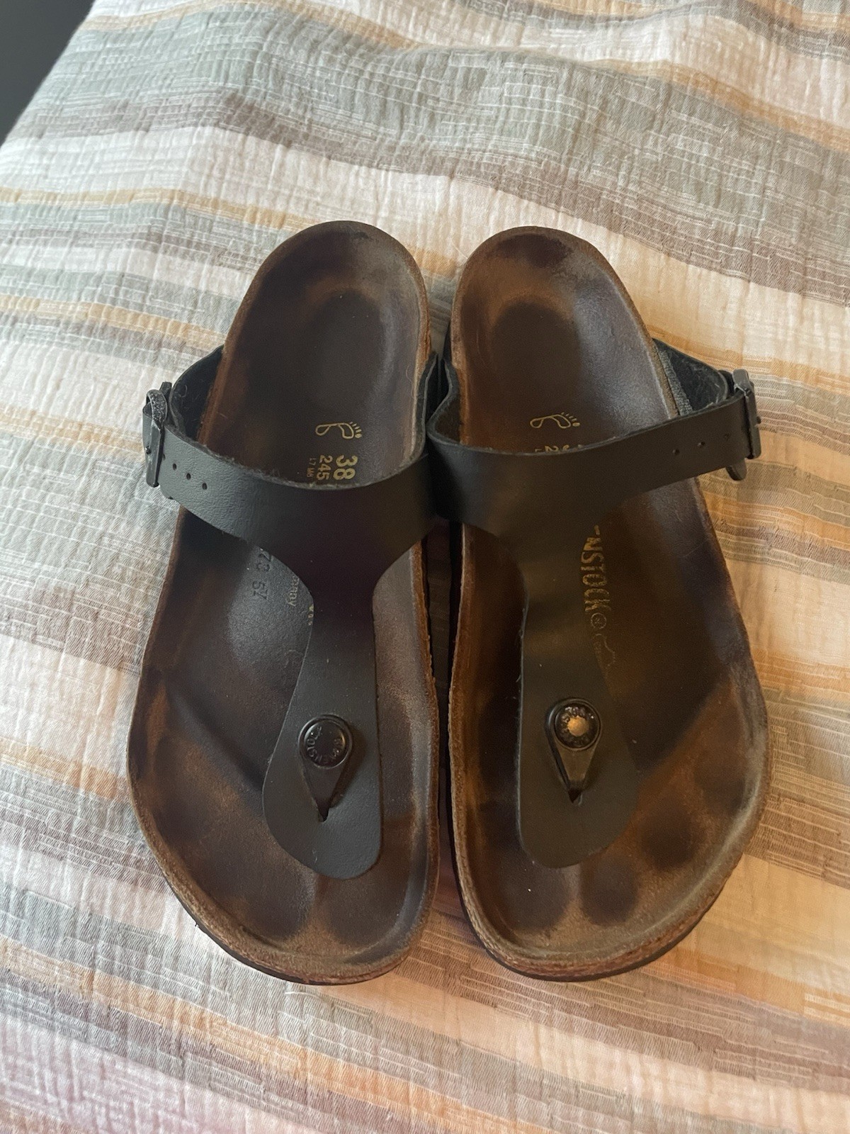 Birkenstock Gizeh thong sandals women’s size 38