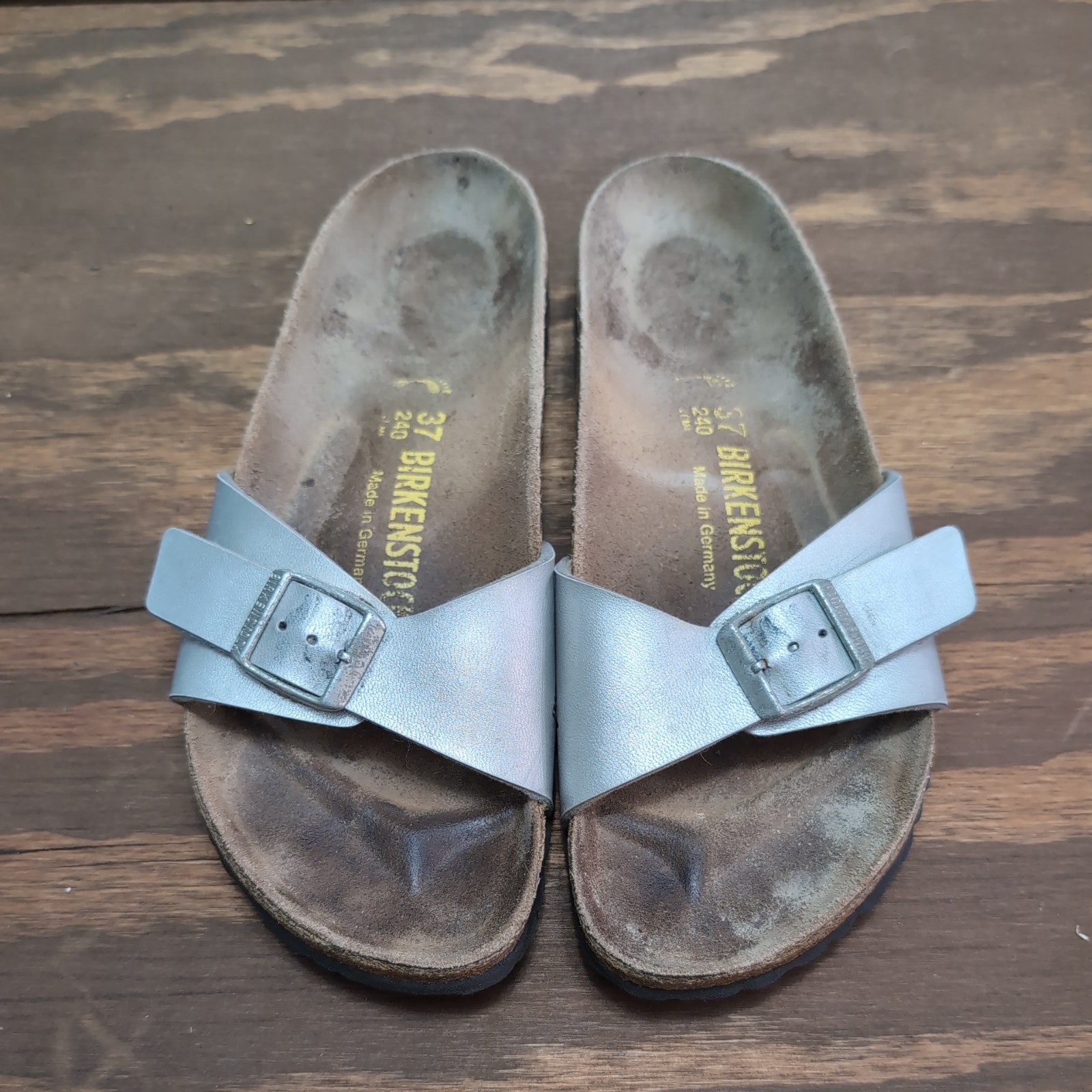 Birkenstock Madrid Womens EU37 (US 6.5-7) Silver Leather Slide Sandals