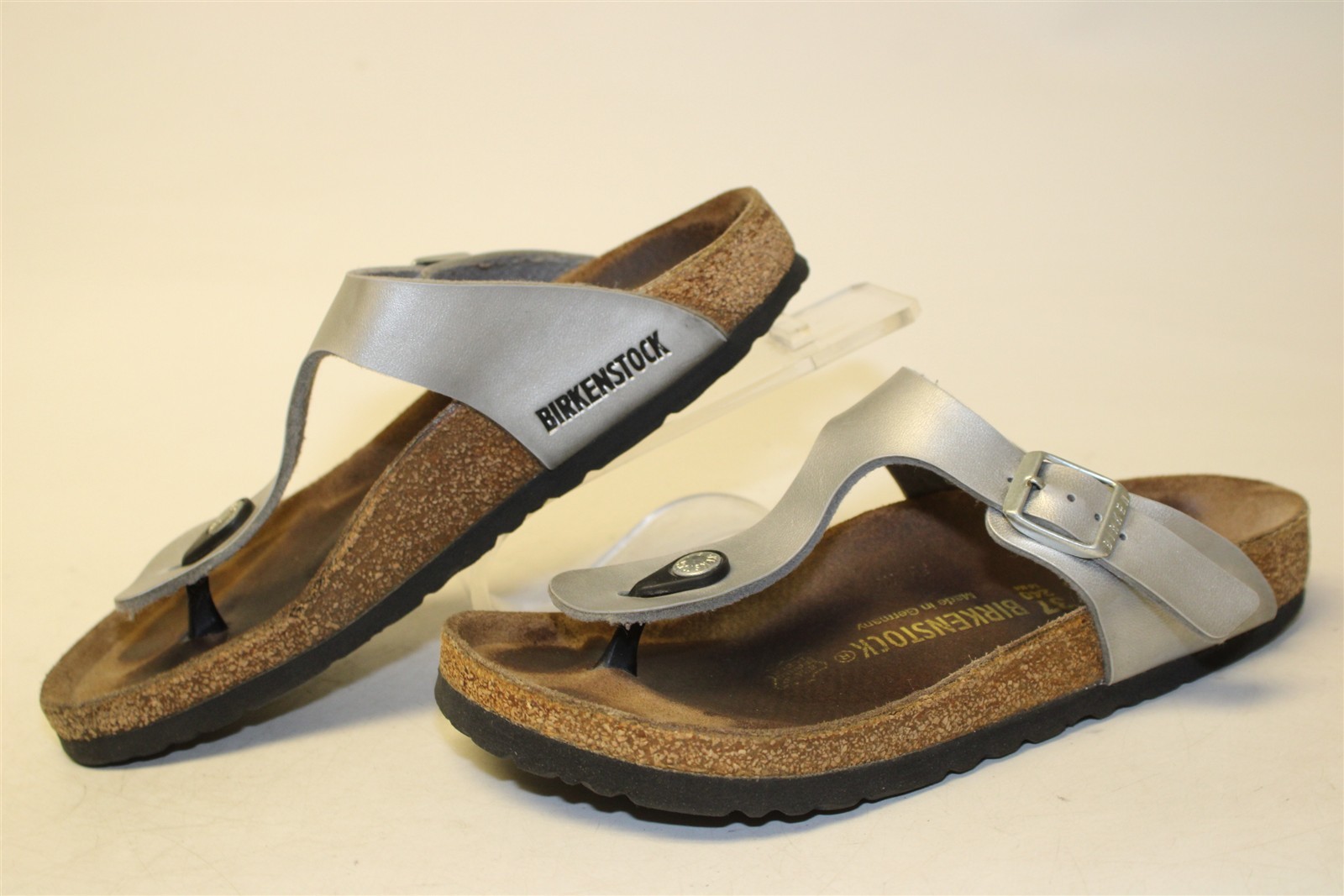 Birkenstock Gizeh Thong Women Size 6 R 37 Silver Sandals Germany Made Flat Shoes