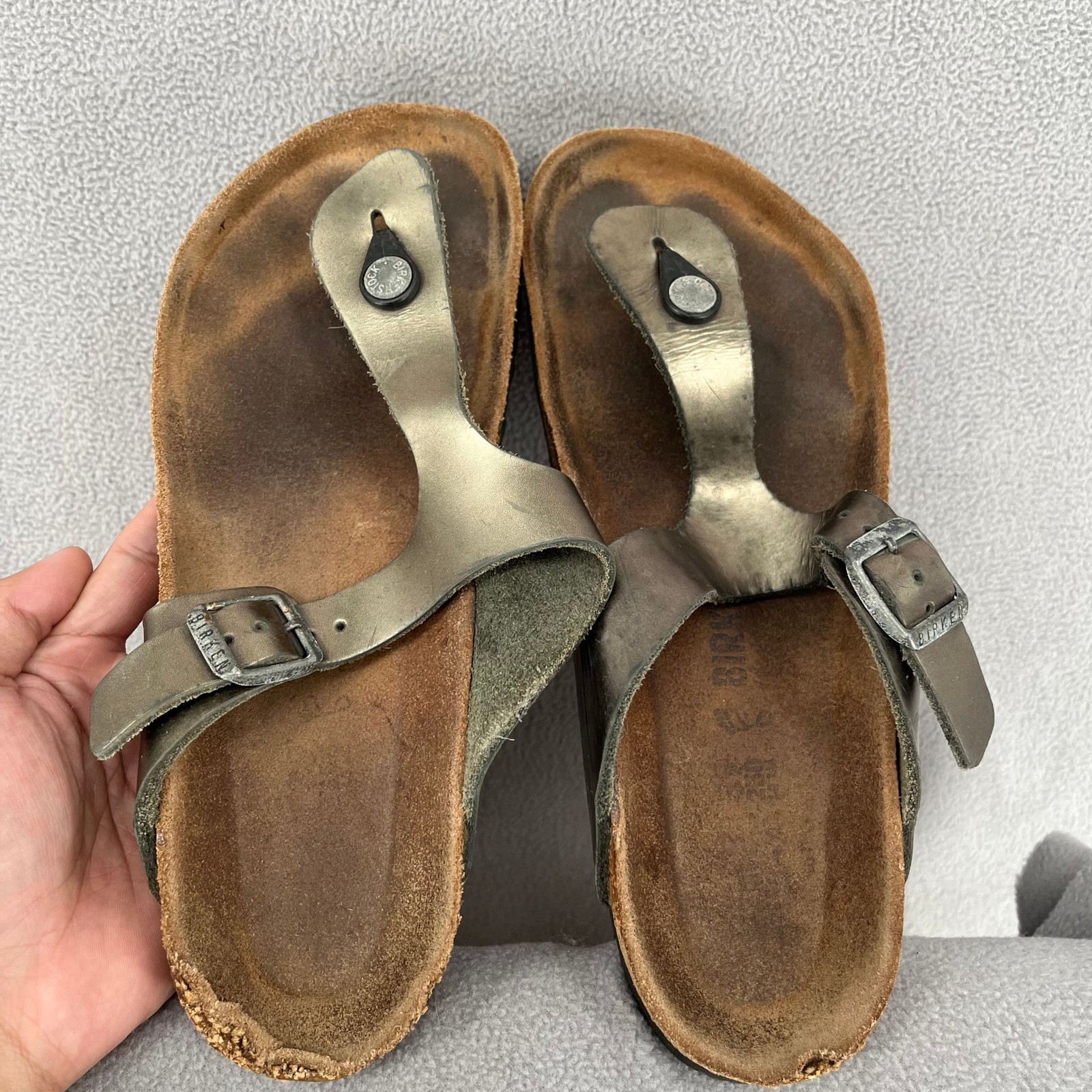 Birkenstock Sandals Womens 10 Gold Brown Gizeh Thong Gizeh Leather Strap Buckle
