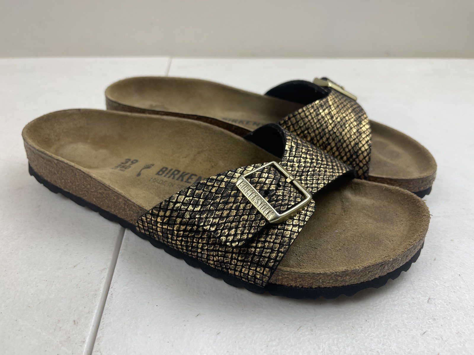 BIRKENSTOCK Madrid Womens Shiny Python Black Gold Buckles Sandals-39-250 L8M6