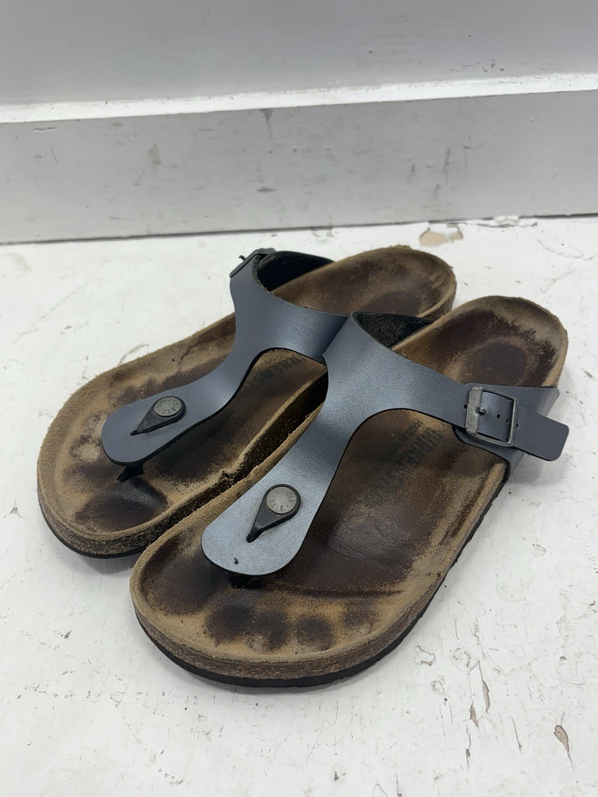 Birkenstock Gizeh Patent AlloyGray 8.5 Womens SlipOn Flip Flop Size 39 Birk-flor