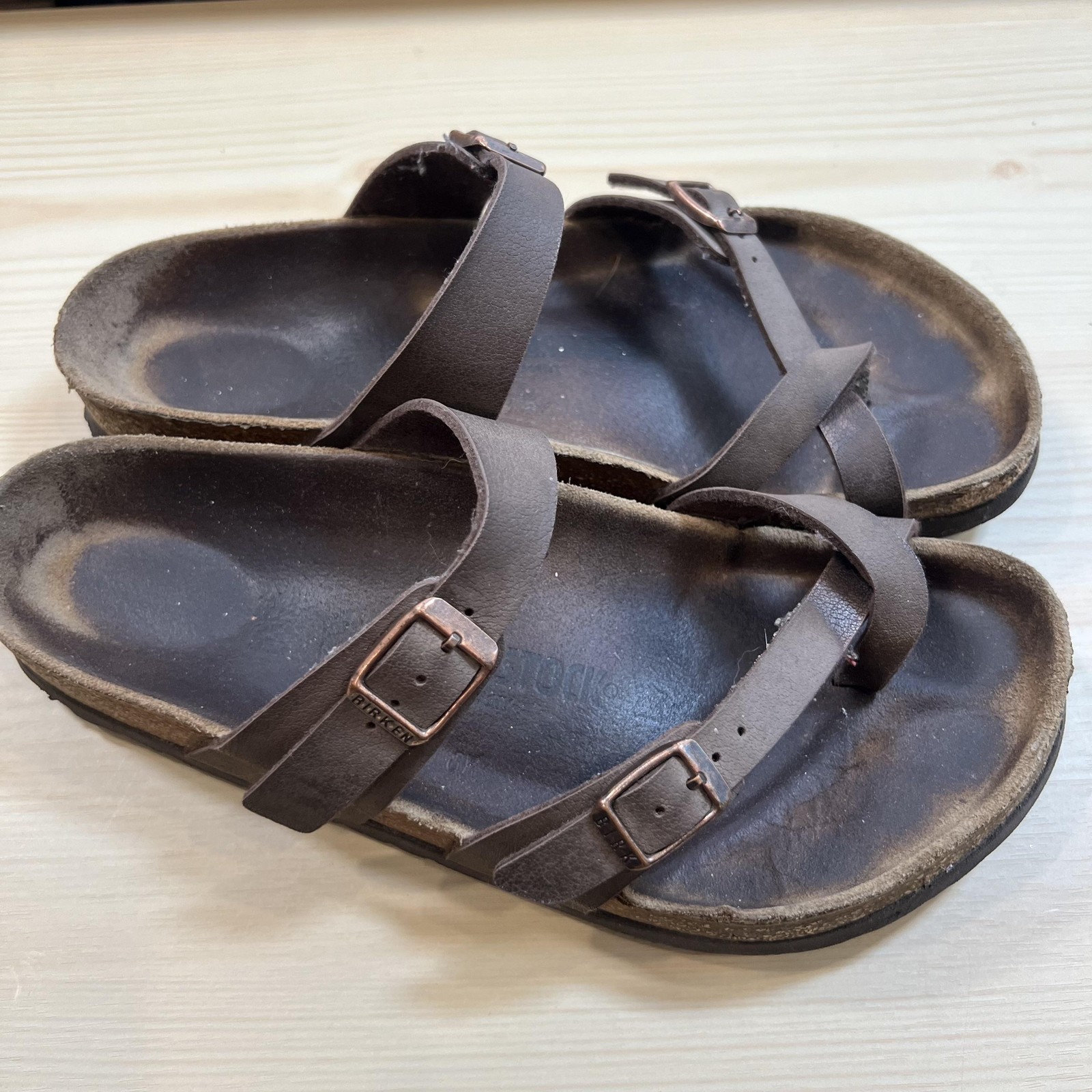 Birkenstock Mayari Sandals Womens Size 7 Brown Thong Cork Footbed Comfort Slides