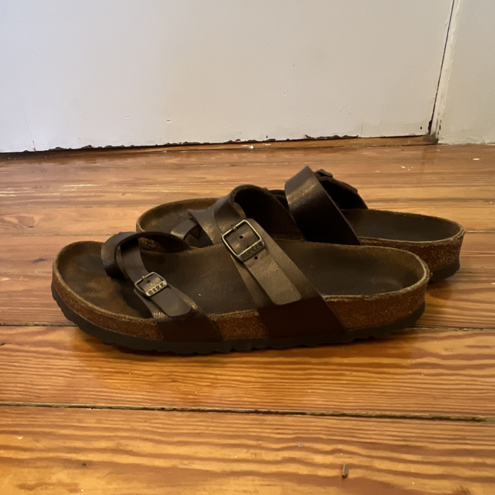 Birkenstock Mayari Brown Leather Women’s 9 Sandals with Buckle Straps