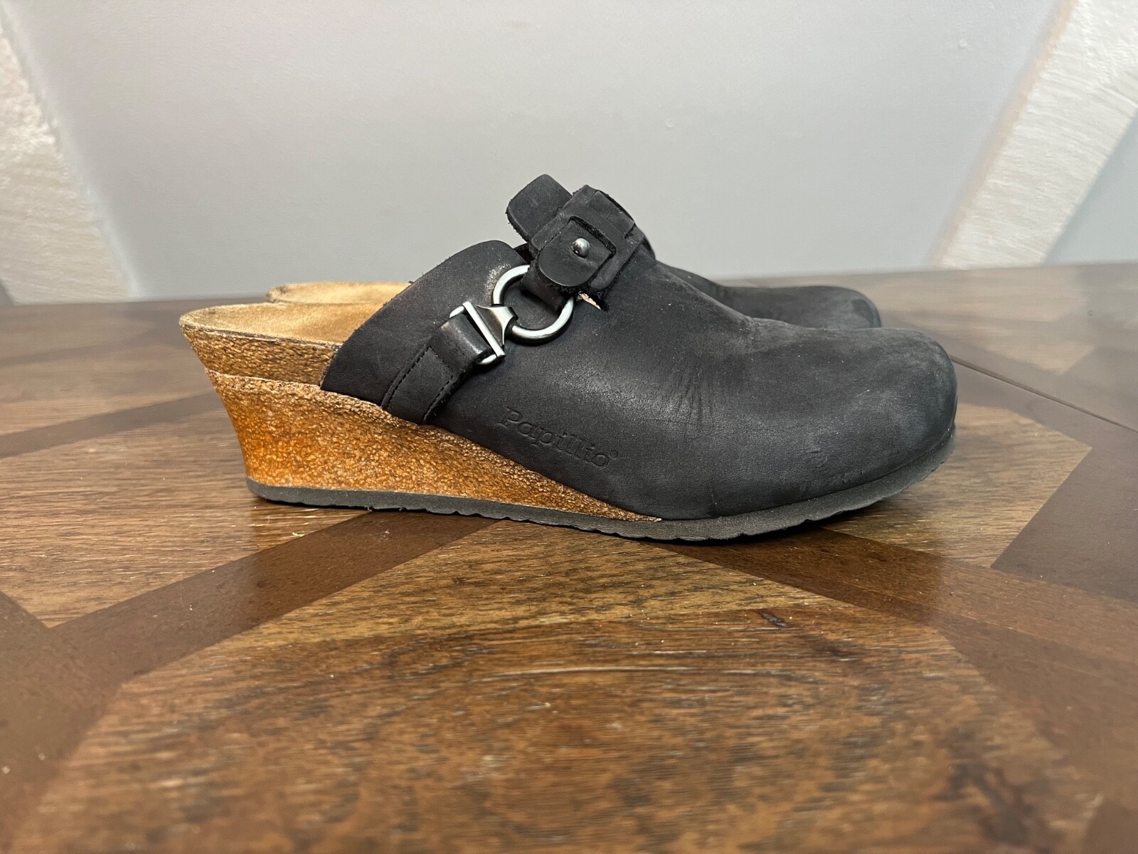 Birkenstock Papillio Fanny Suede Heeled Clog Studded Buckle Navy Size 38 W7/M5