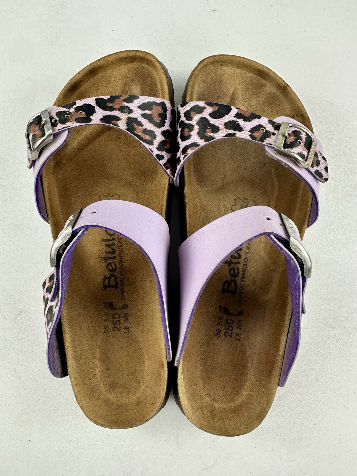 Birkenstock Madrid sandals lavender-colored strap and a Leopard Print 39EU 8M