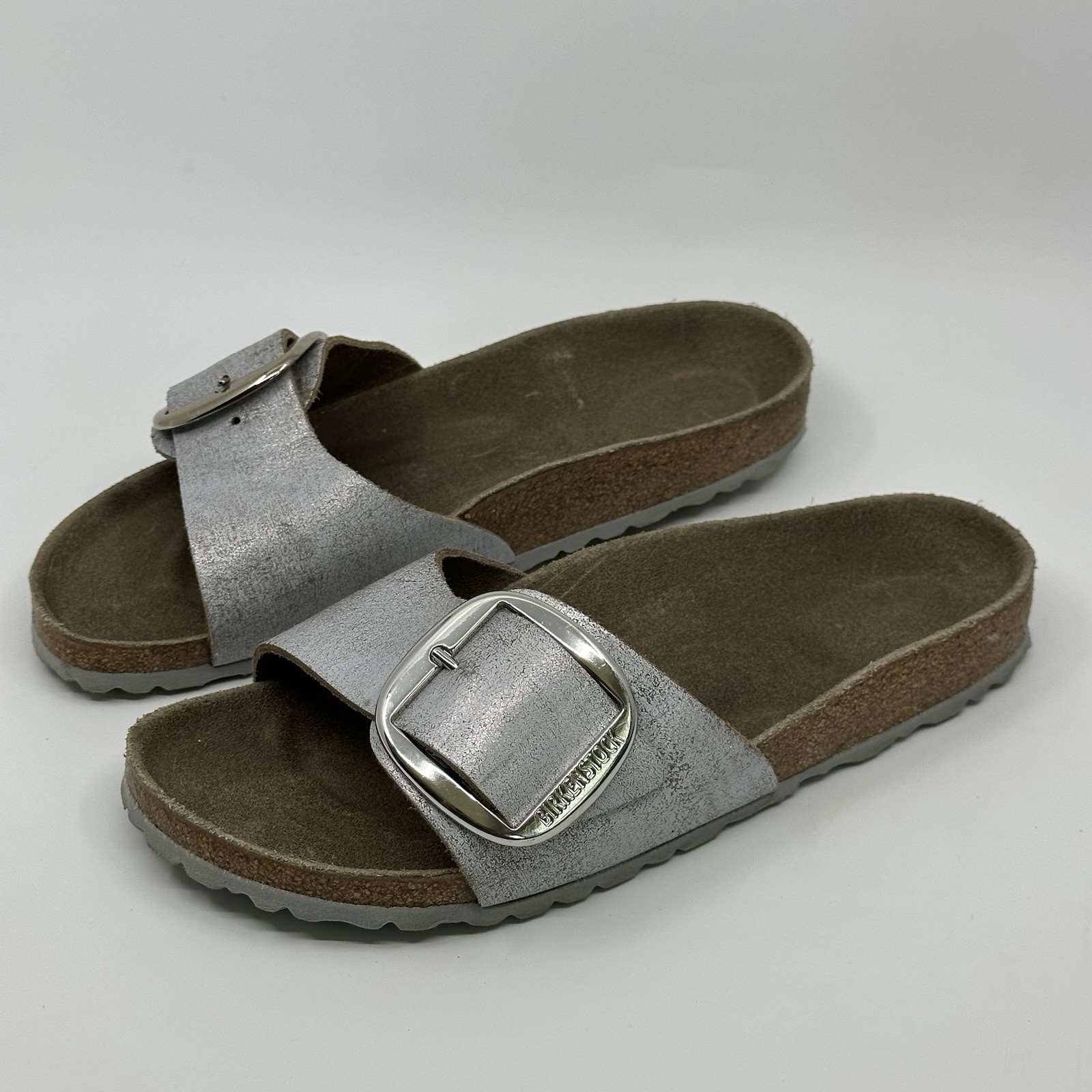 Birkenstock Madrid Big Buckle sandal in Washed Metallic Silver size 39 8 8.5