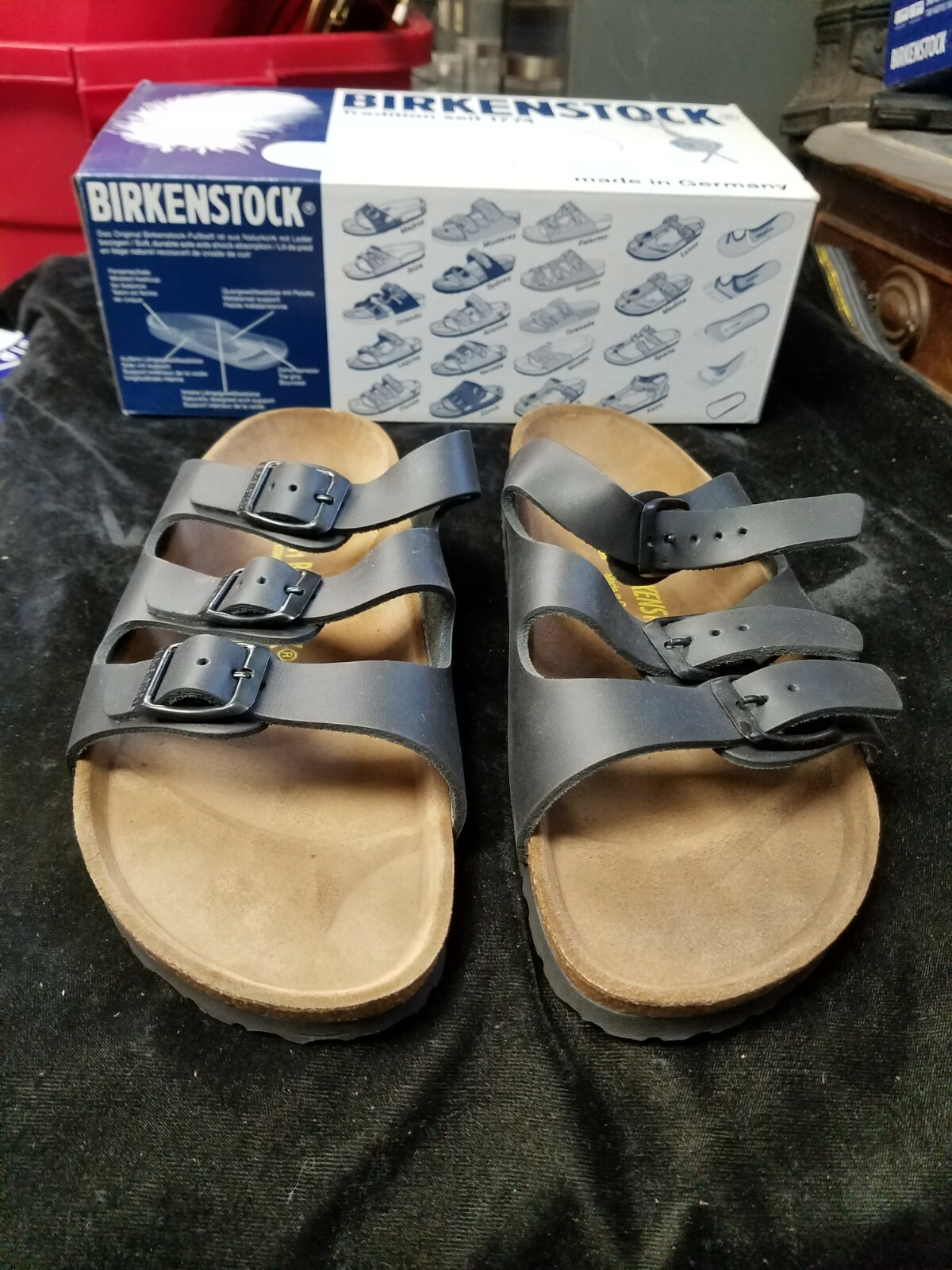 BIRKENSTOCK Florida Black Leather Unisex Sandals New in Box Narrow Fit