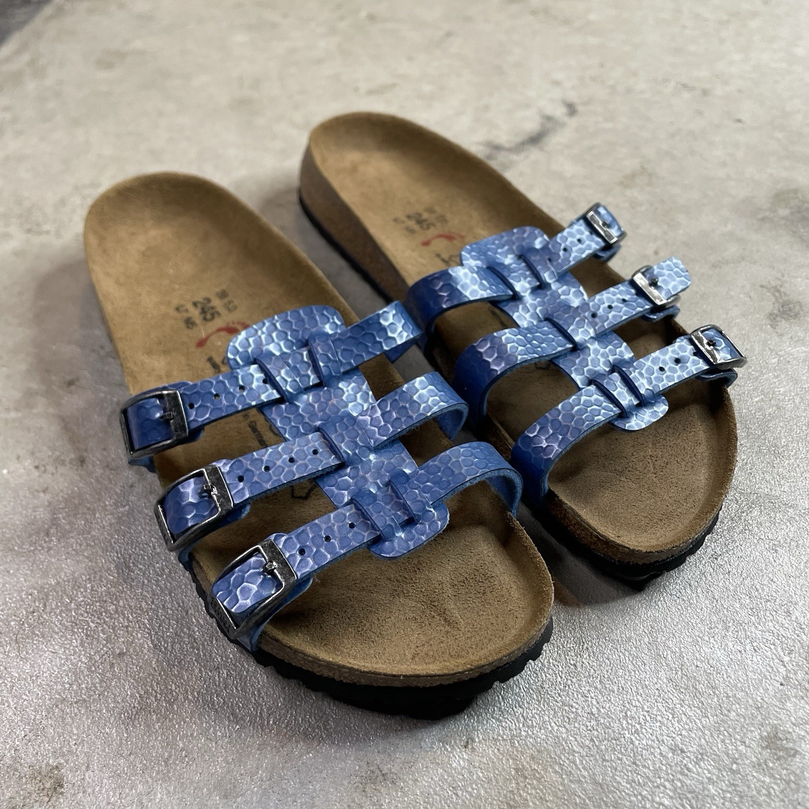 Birkenstock Papillio Triple Three Strap Brushed Silver Size L6 M4