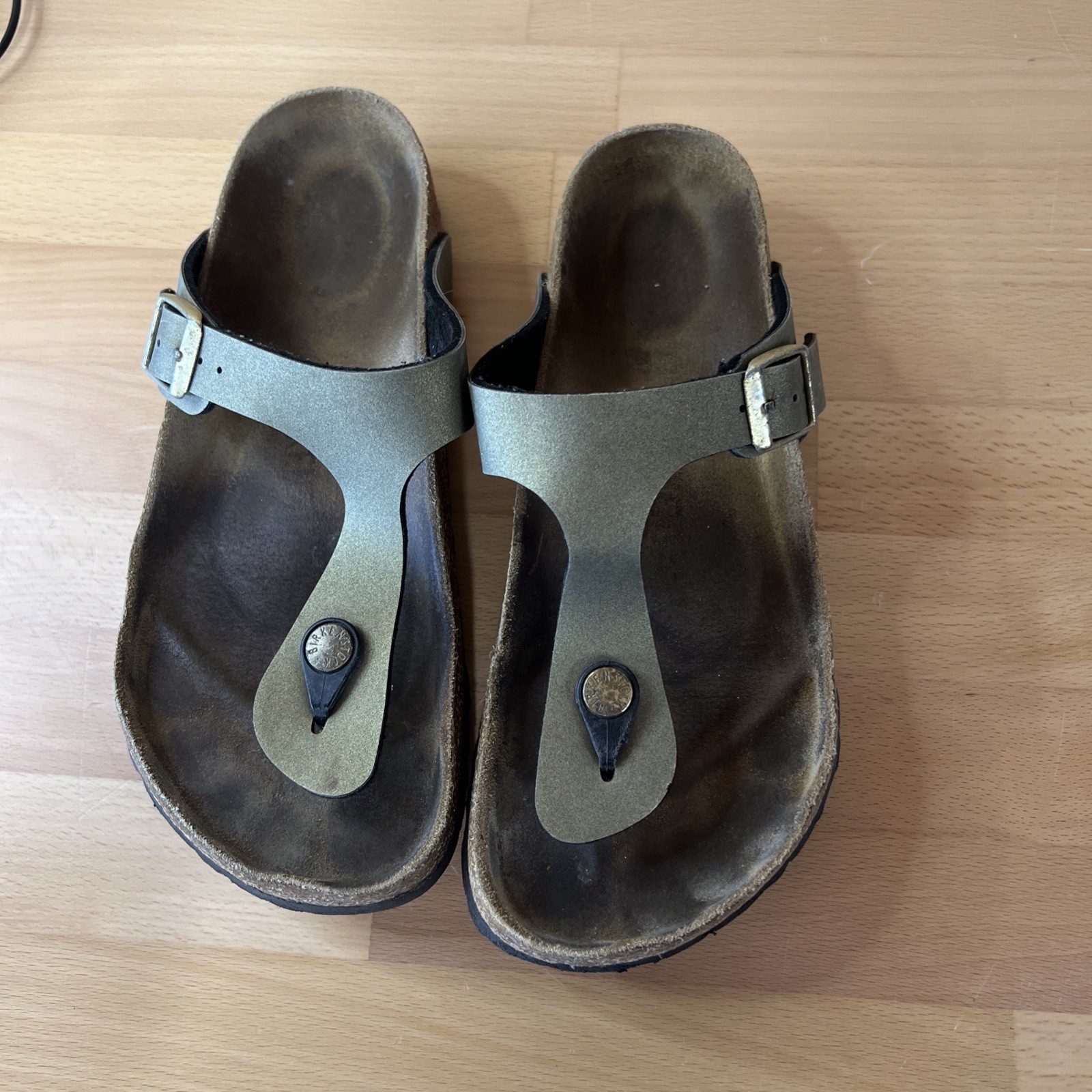 Birkenstock Gizeh Unisex Size 37 Leather Thong Sandal Green Womens 6 – 6.5