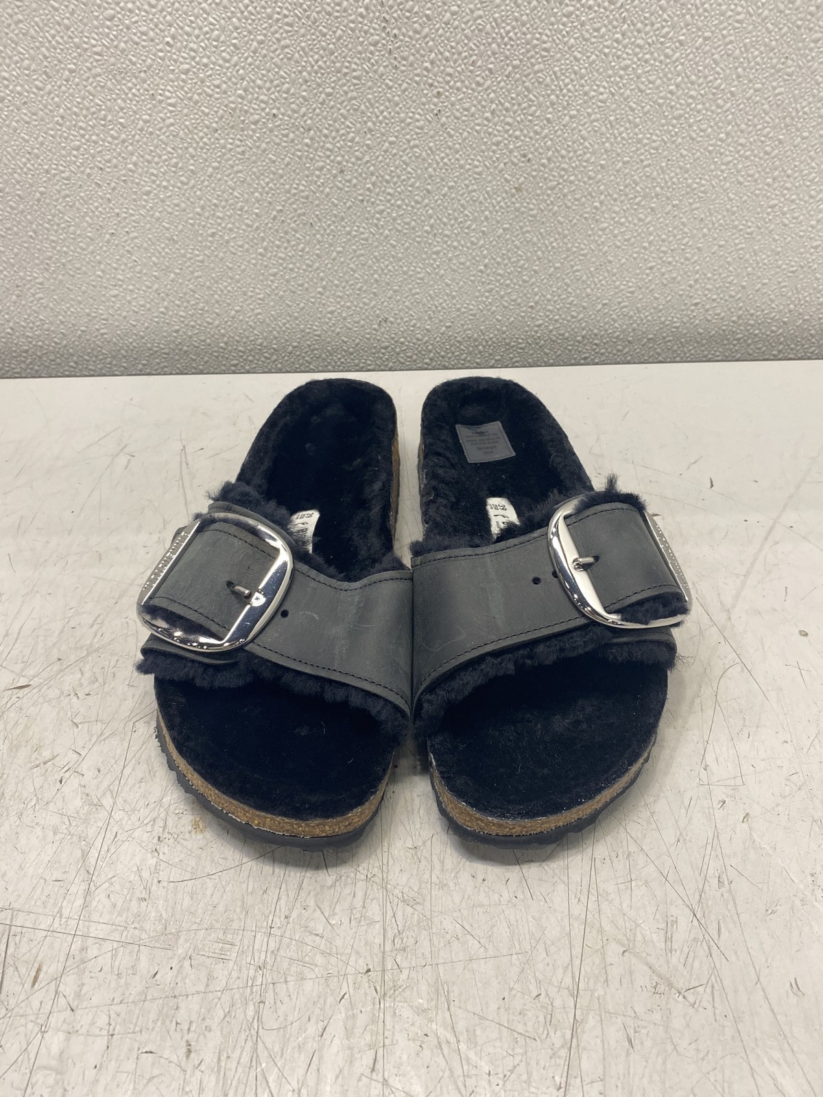 Birkenstock Madrid Big Buckle Shearling Sandal Unisex Size W8 M6 Black