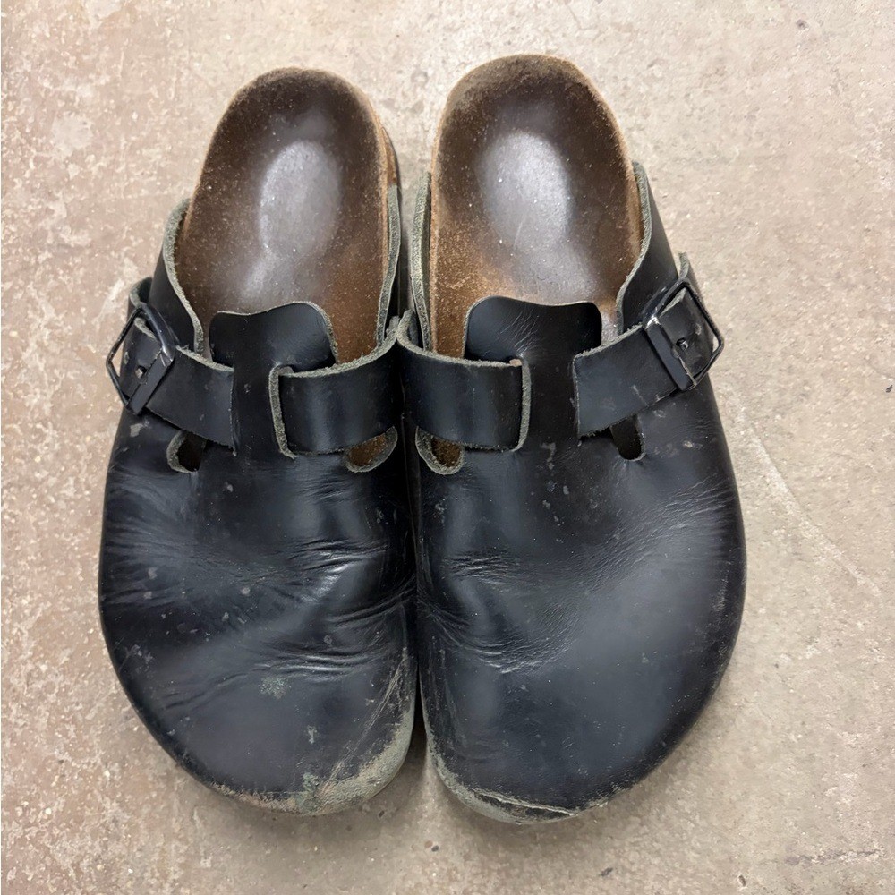 Birkenstock Boston super grip anti slip Black Leather Clogs with Buckle