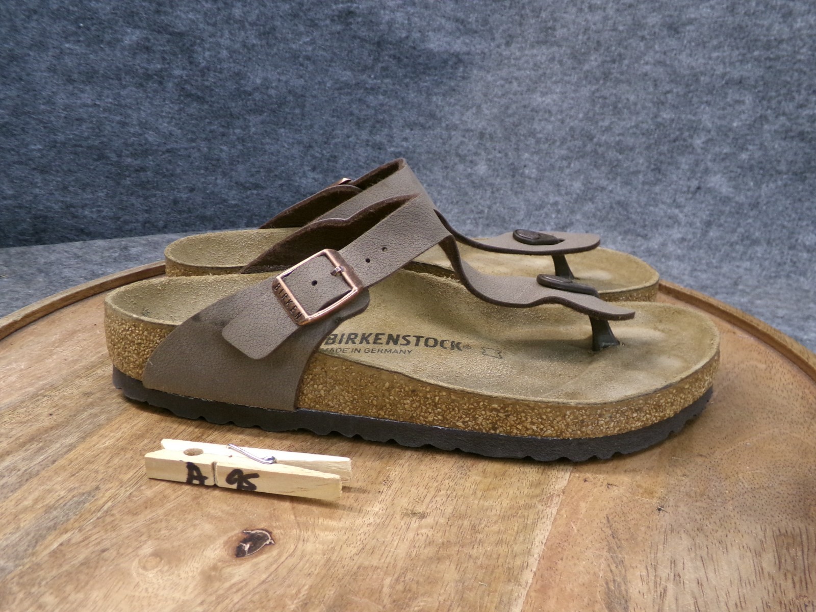 Birkenstock Gizeh Mocha Brown Birkibuc Thong Sandals Women Size 39 US 8 Reg.