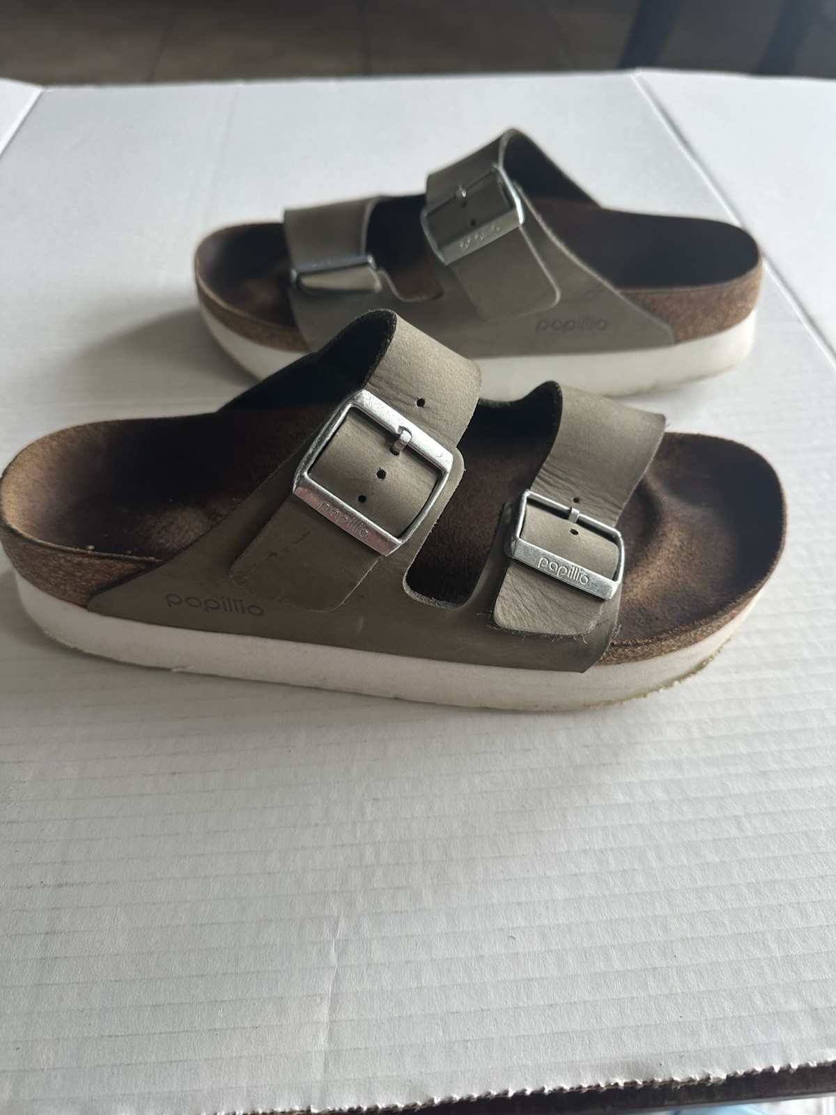 Birkenstock Papillio Arizona Pap Platform Sandals Dove Gray Sz WOMENS 9/ MENS 7