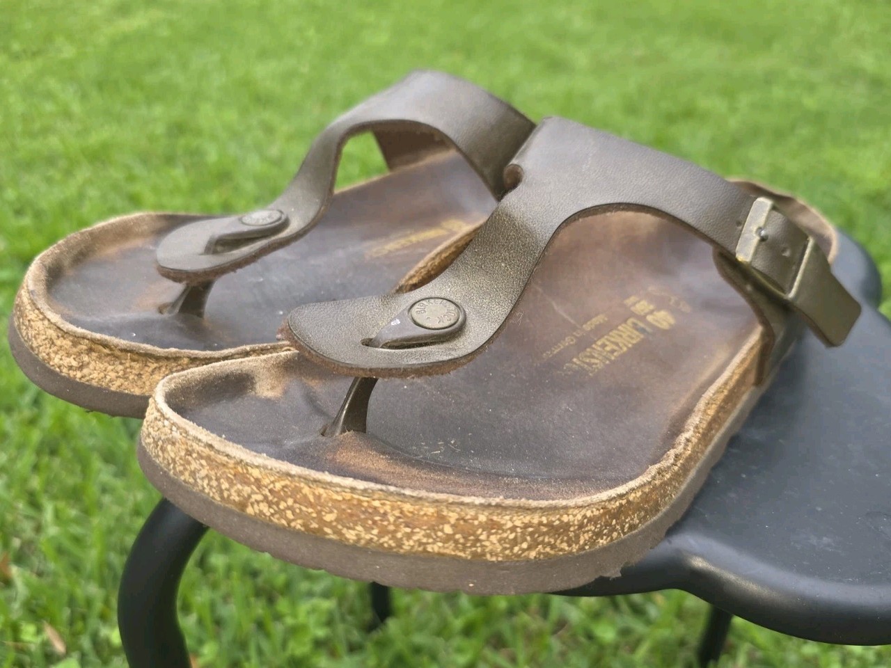 Birkenstock Gizeh Birko-Flor Womens  40 L 9 Comfort Casual Summer Bronze Sandals
