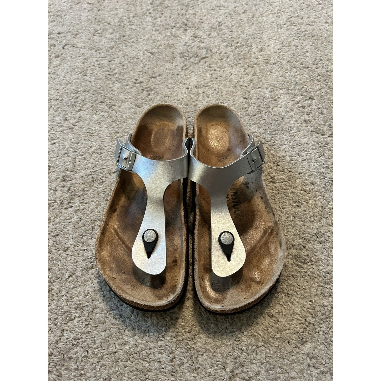 birkenstock 38 Regular Fit Gizeh Sandals Women’s Sz 7 Silver