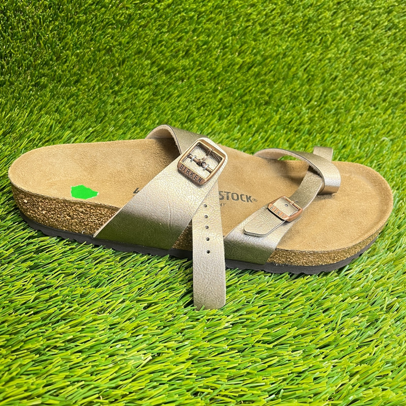 Birkenstock Mayari Birko-Flor Mens Size 8 Womens 10 Gold Beach Thong Sandals