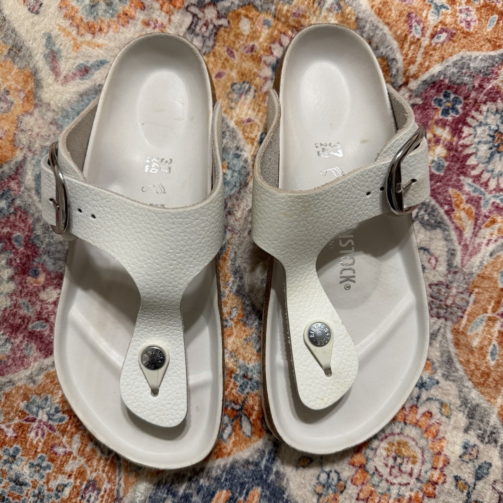 Birkenstock Gizeh Leather Ecru White Beige Big Buckle 37 L6 Regular Fit