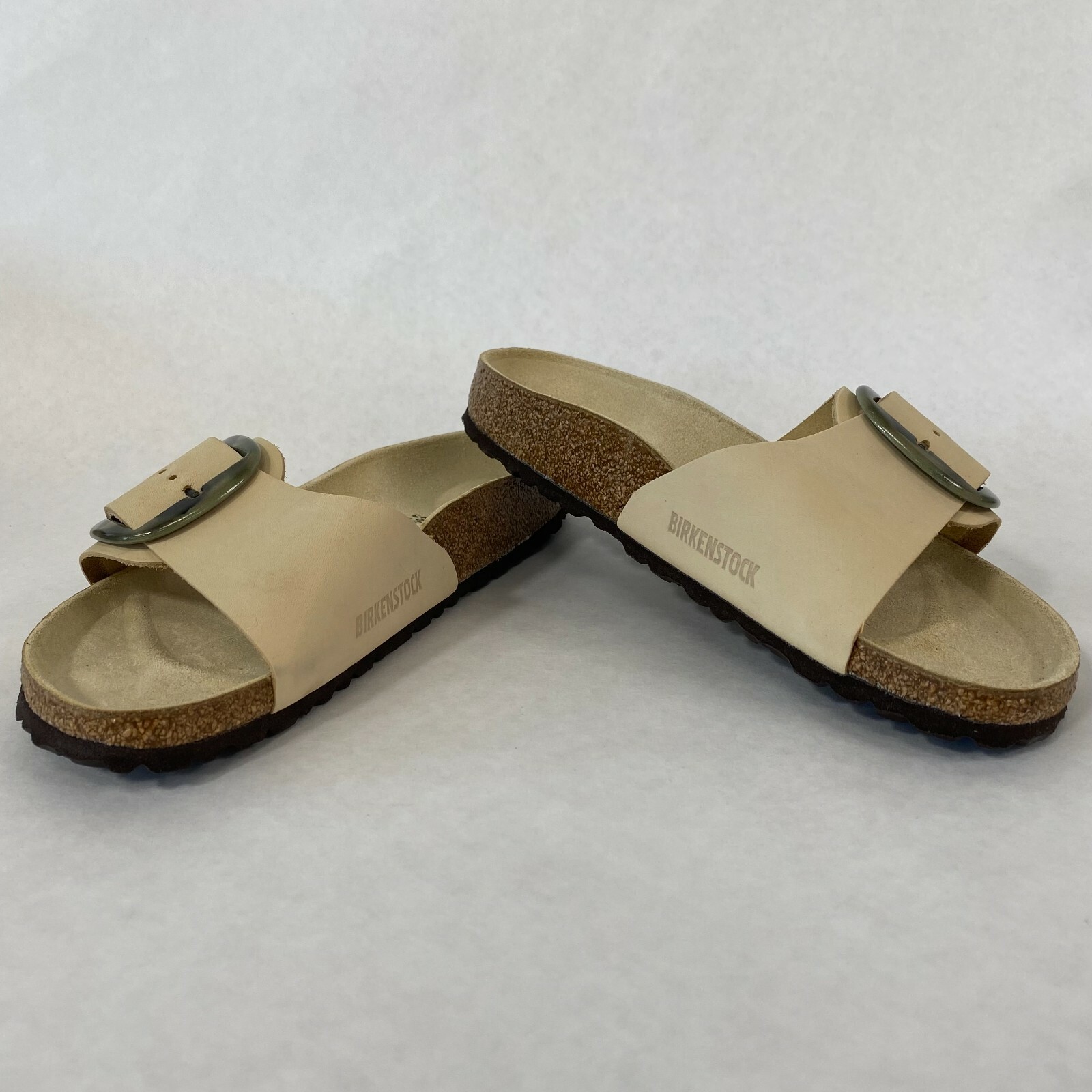 New w/o Box Birkenstock Madrid Big Amplified Buckle Almond Narrow – Select Size