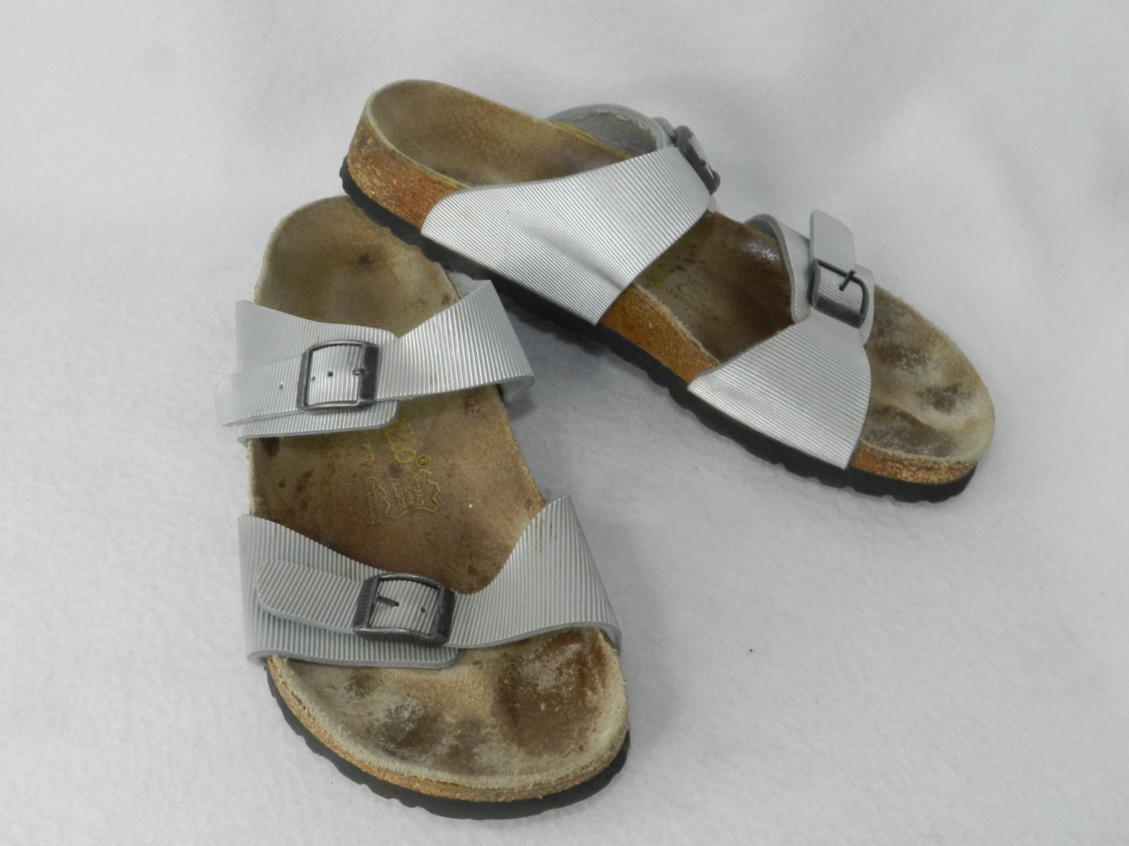 Women Papillio Birkenstock Silver Ribbed 2 Strap Buckle Sandal – US Women’s 10