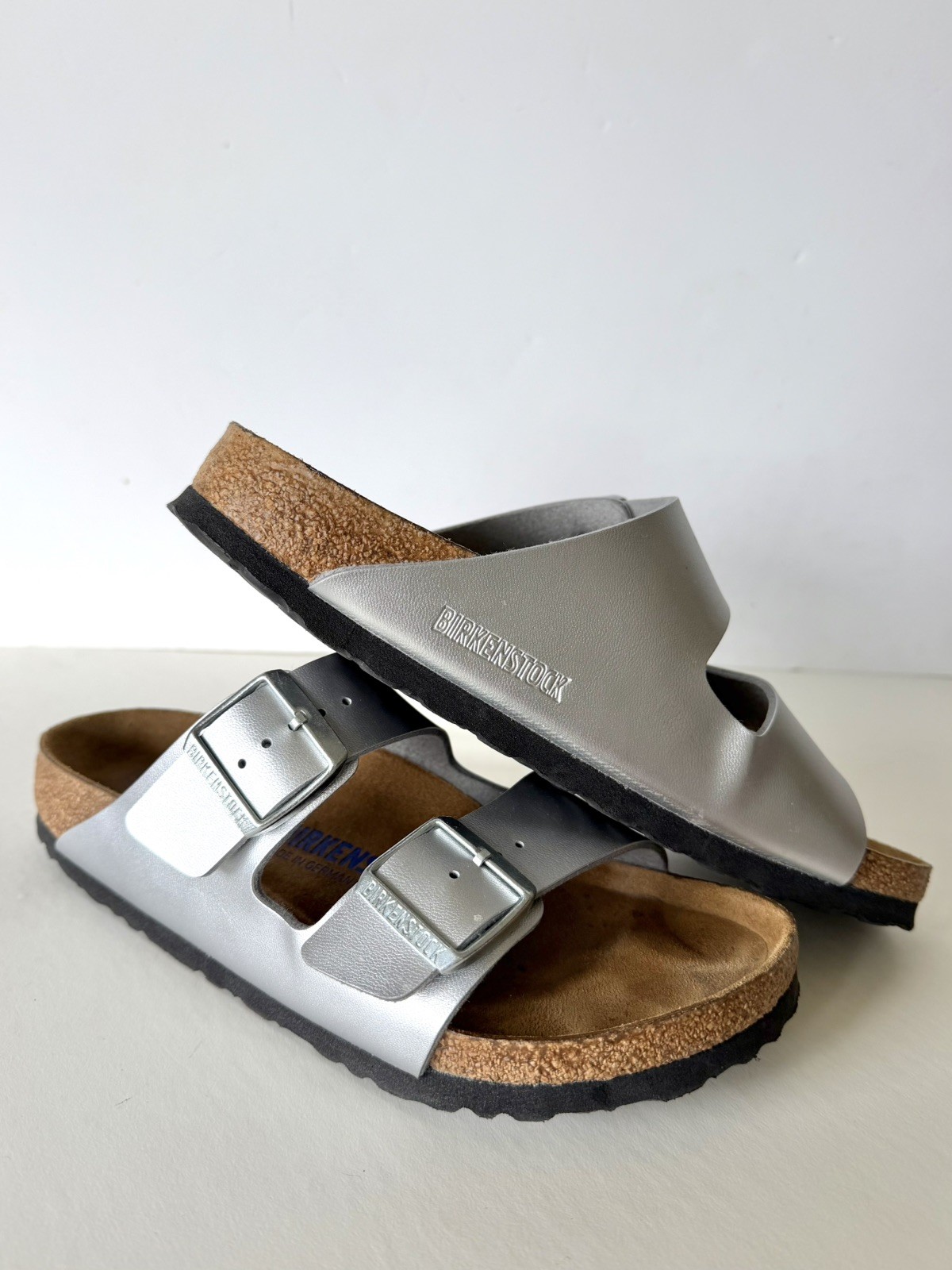 Birkenstock Arizona Silver Leather Slide Sandals Women Sz 38 Buckle Adjustable