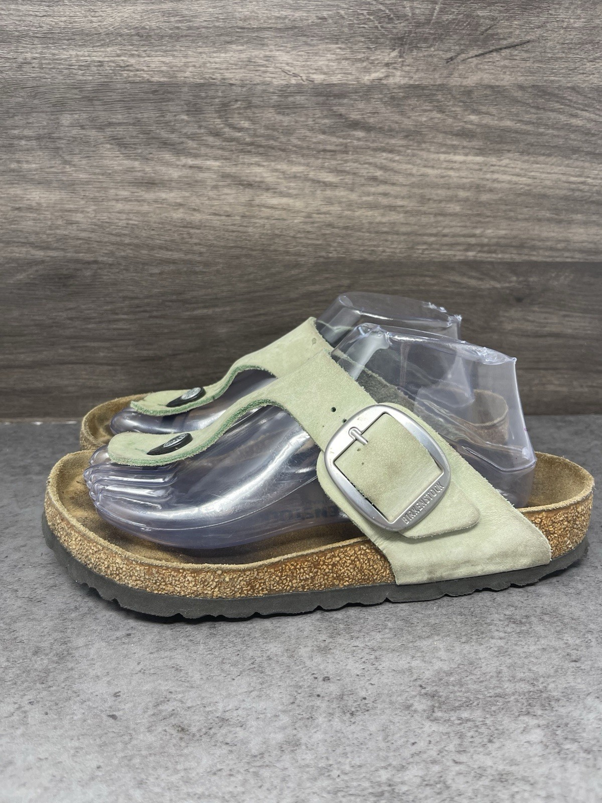 Birkenstock Gizeh Big Buckle Sandals Womens Size 8 (39) Green Nubuck Slip On