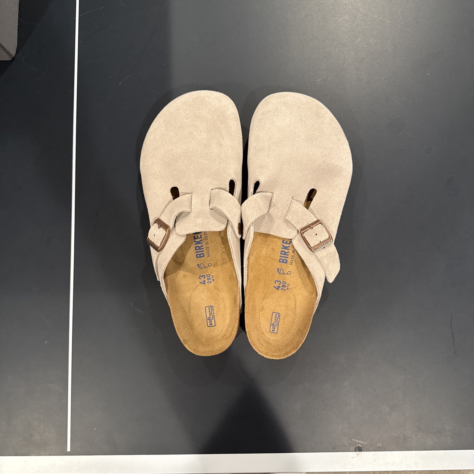 BRAND NEW Birkenstock Boston Soft Footbed Suede Leather, Taupe, Size 43, no box