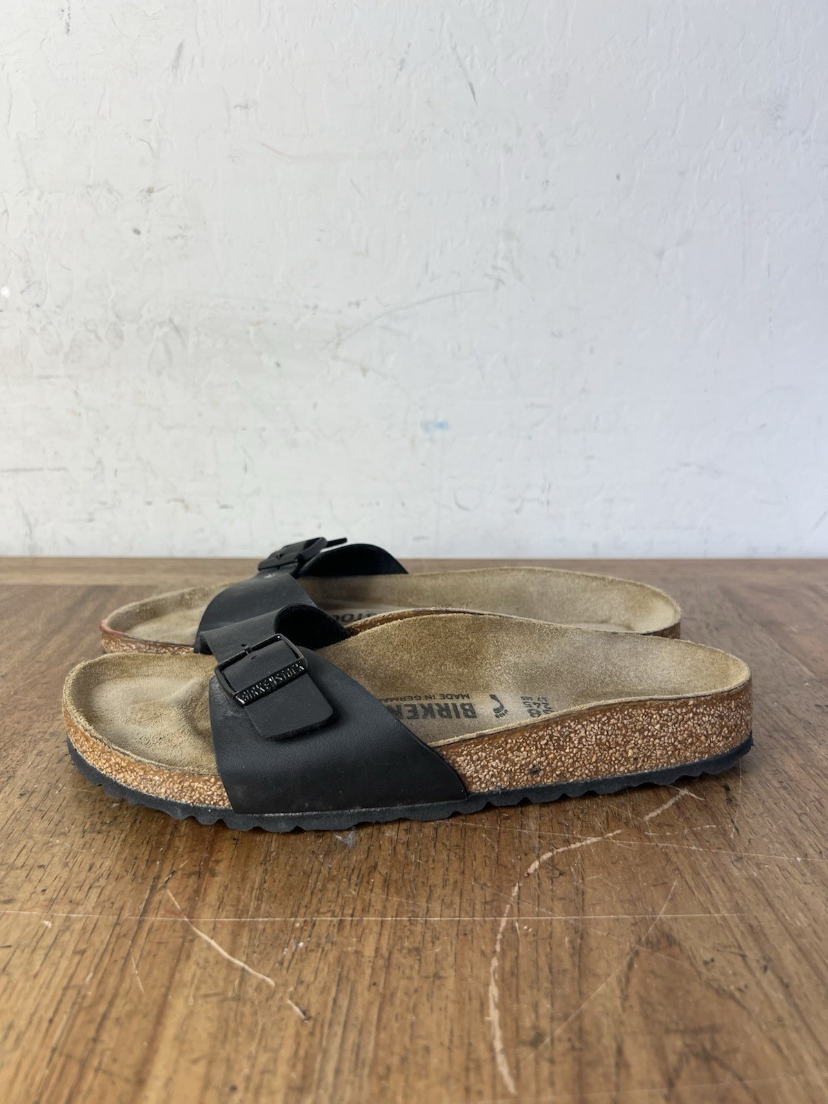 Birkenstock Madrid Birko-Flor Black Leather Slide Sandal Womens Size US 7 Eu 38