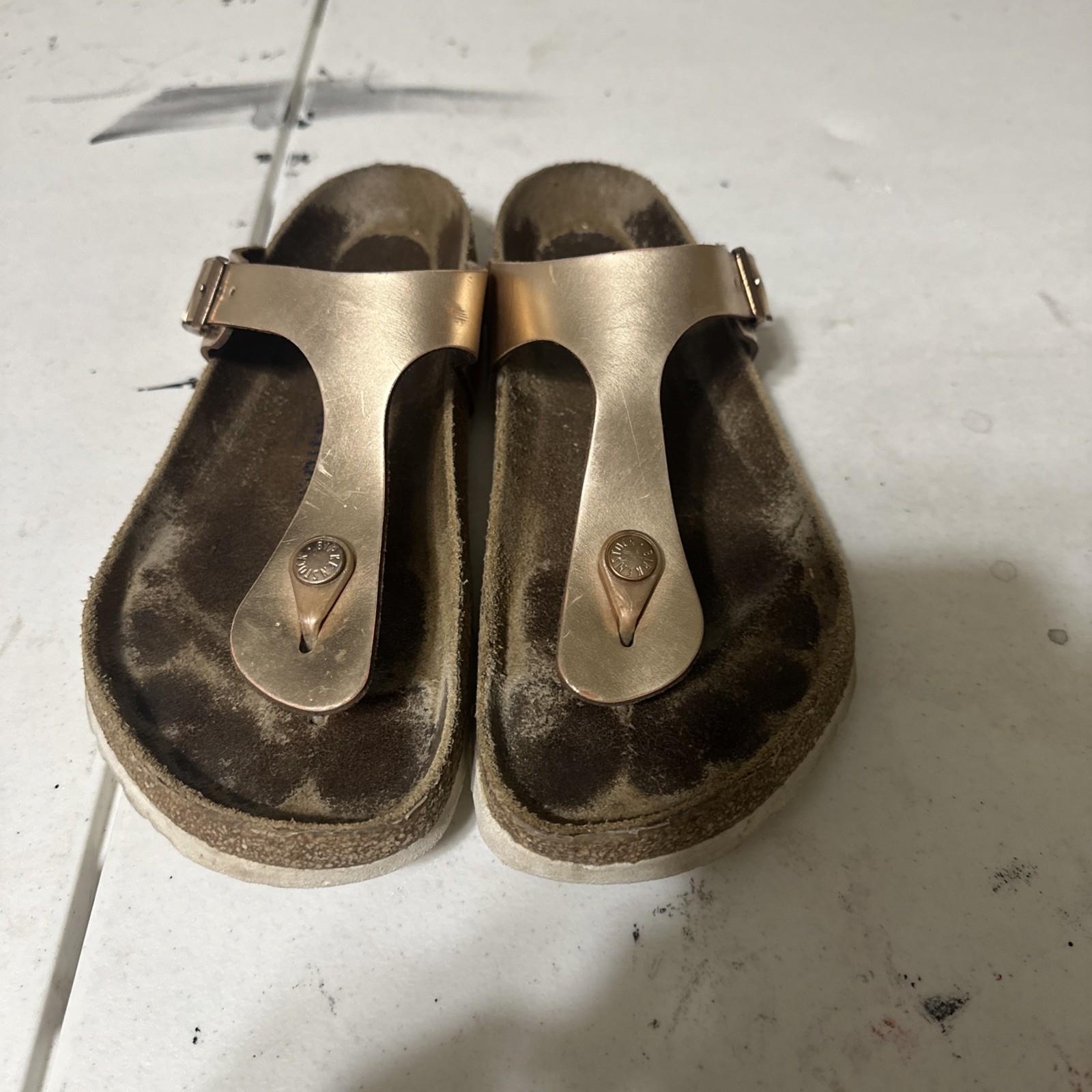 Birkenstock Gizeh Gold Birko Flor Regular Width – size 40