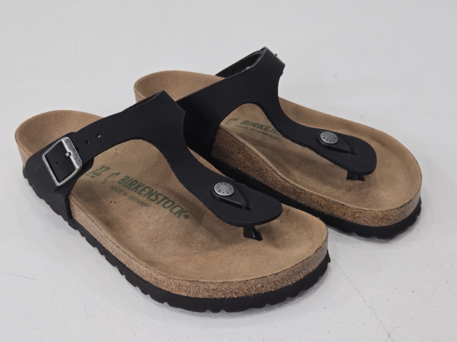 BIRKENSTOCK Gizeh Vegan Sandals Black 37 EU/ Size 6 US Ladies