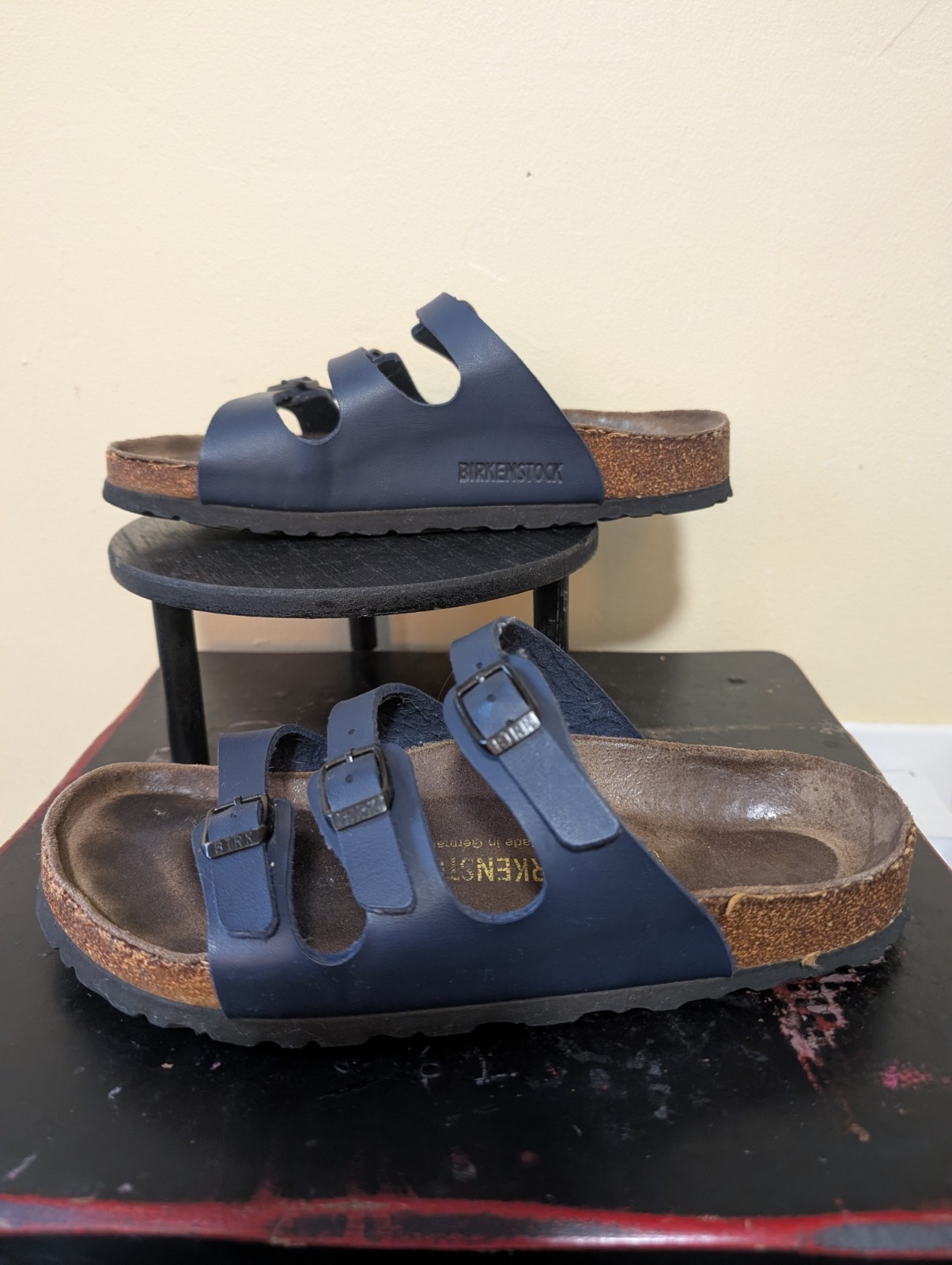 Birkenstock Florida women’s sandal, navy blue leather, 38 245 women’s size 8-8.5