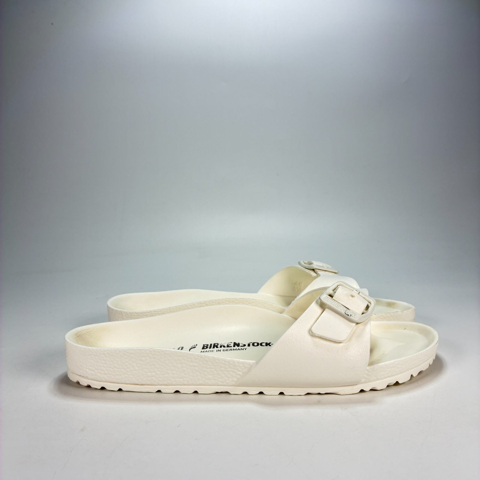 Birkenstock Madrid EVA White Lightweight Waterproof Slide Sandals Women’s Size 9