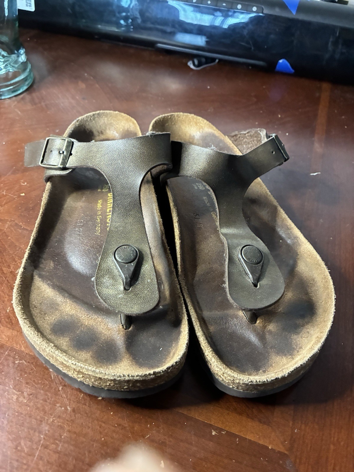 Birkenstock Gizeh Leather Birko-Flor Thong Size 39US Size 8/8.5