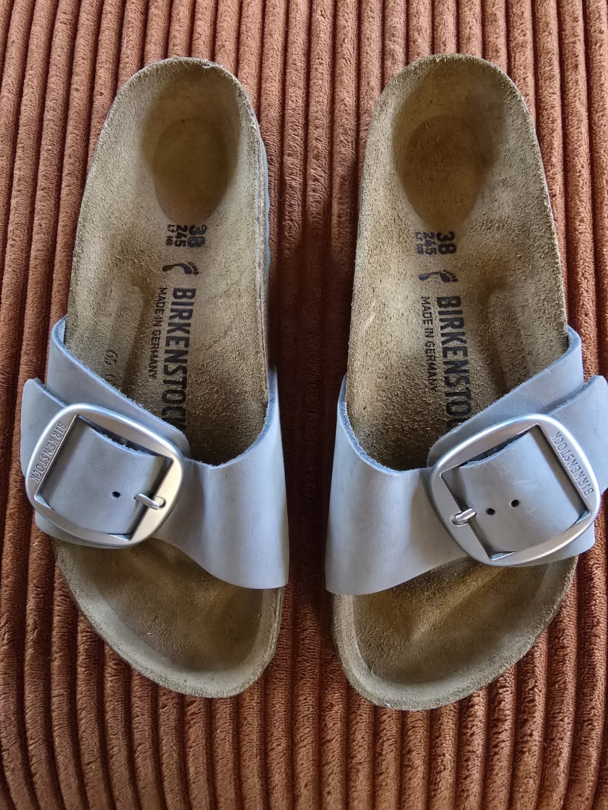 NWOB Birkenstock Madrid Big Buckle Nubuck Slide Sandals Size 40/US 9
