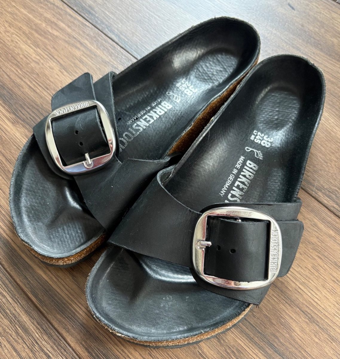 Birkenstock Madrid Big Buckle Women’s SZ 38-W Silver/Black Leather 1 strap